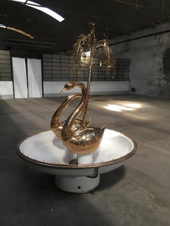 Mid-Century Modern Italian Fountain with Gilt Brass Swans and Weeping Willow