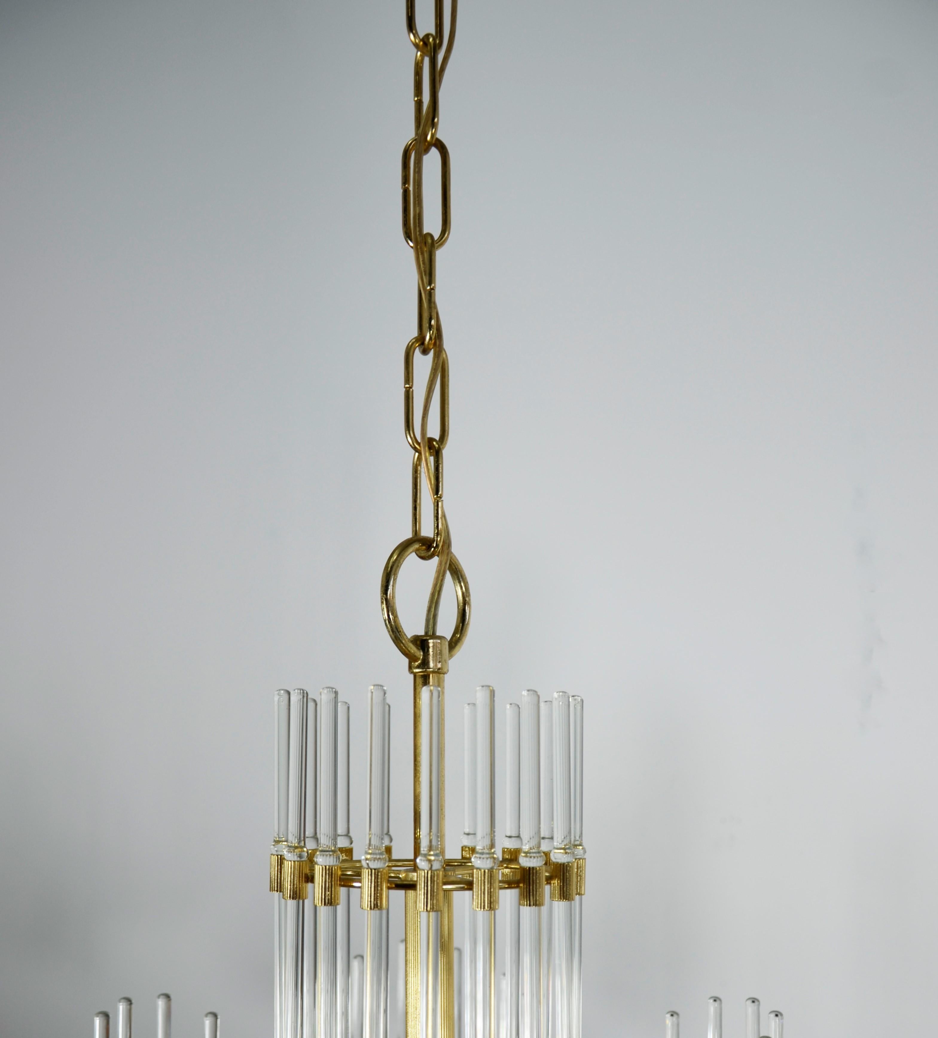 Mid-Century Modern Italian Gaetano Sciolari Crystal Rod and Brass Chandelier For Sale 13