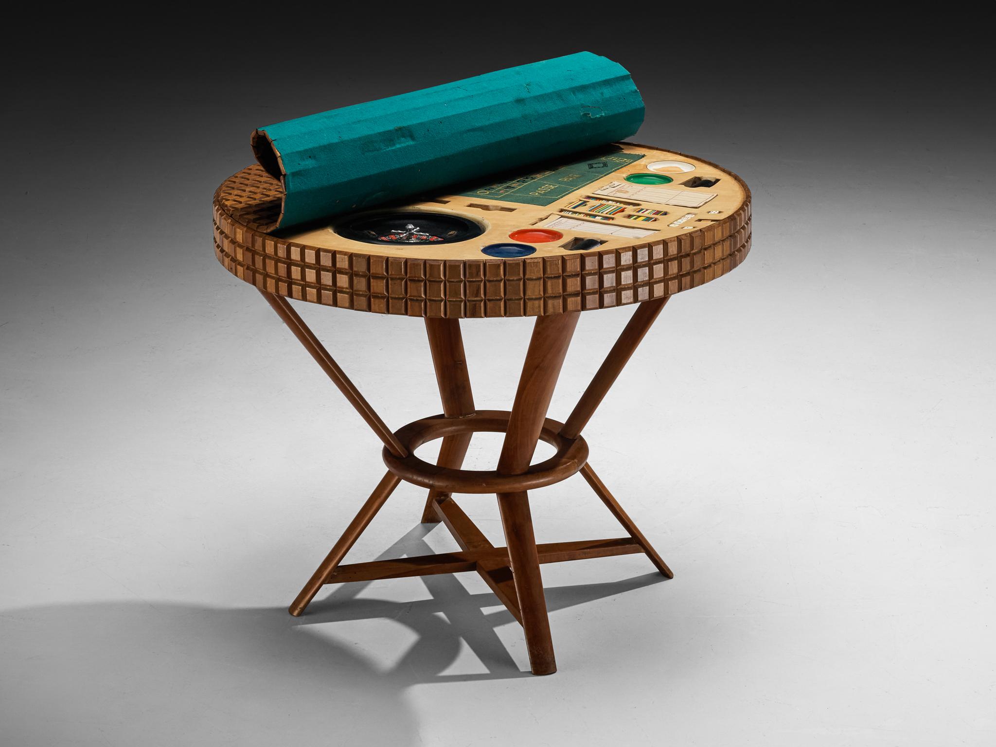 Table de jeu italienne moderne du milieu du siècle dernier avec surface graphique en cerisier Bon état - En vente à Waalwijk, NL