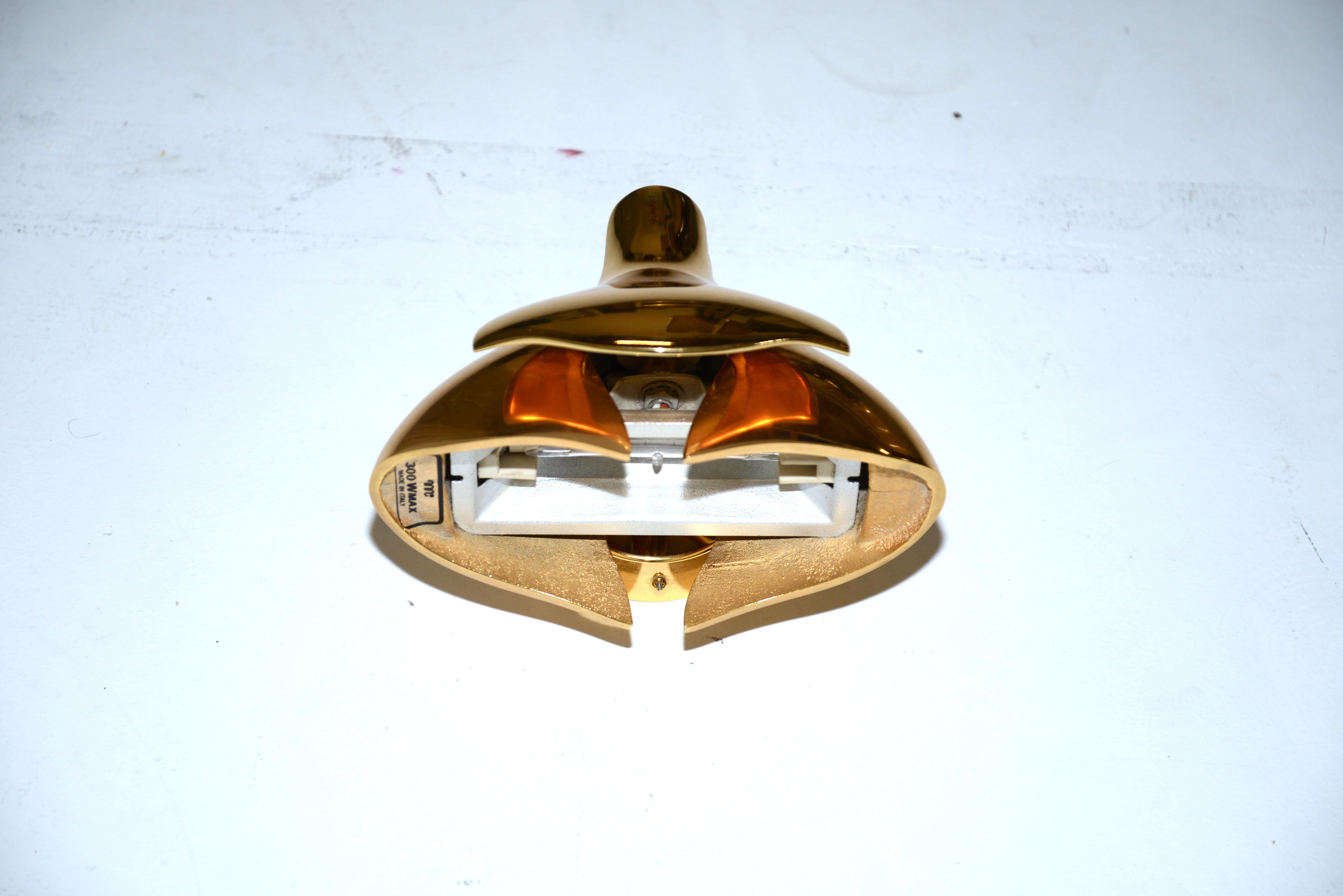 Mid-Century Modern Italian Gild Brass Wall Lamp by Mauro Martini, 1980s 2