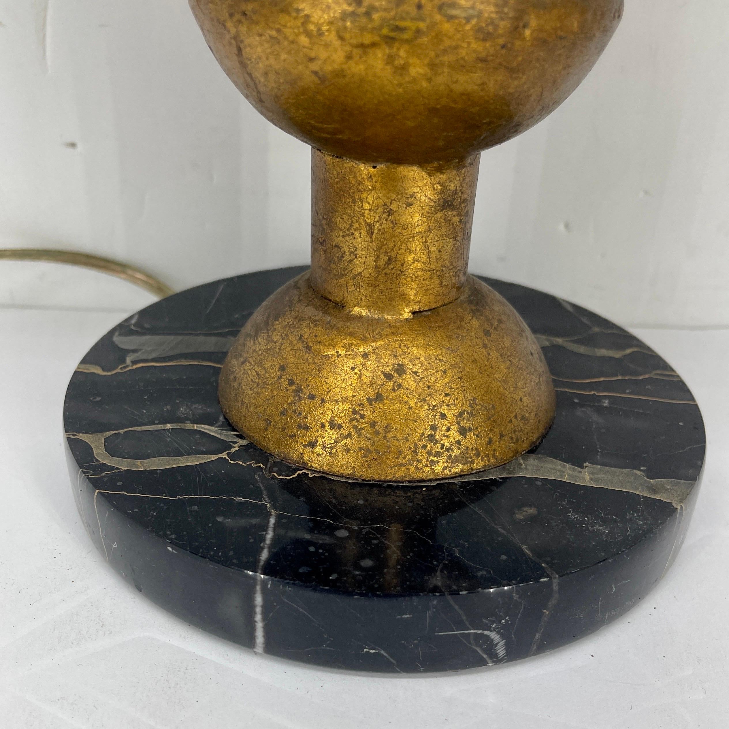 Mid-Century Modern Italian Gilded Brass Lantern Table Lamp For Sale 6