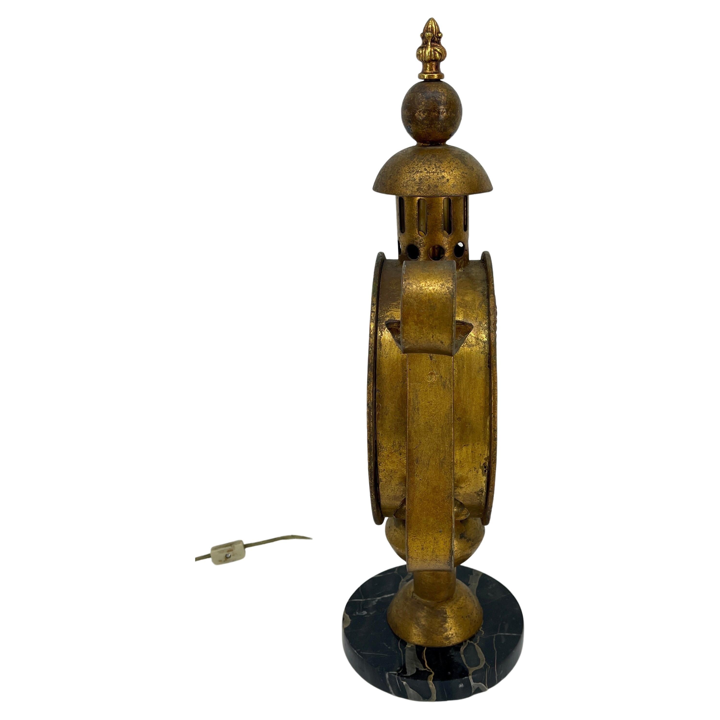 Gilt Mid-Century Modern Italian Gilded Brass Lantern Table Lamp For Sale