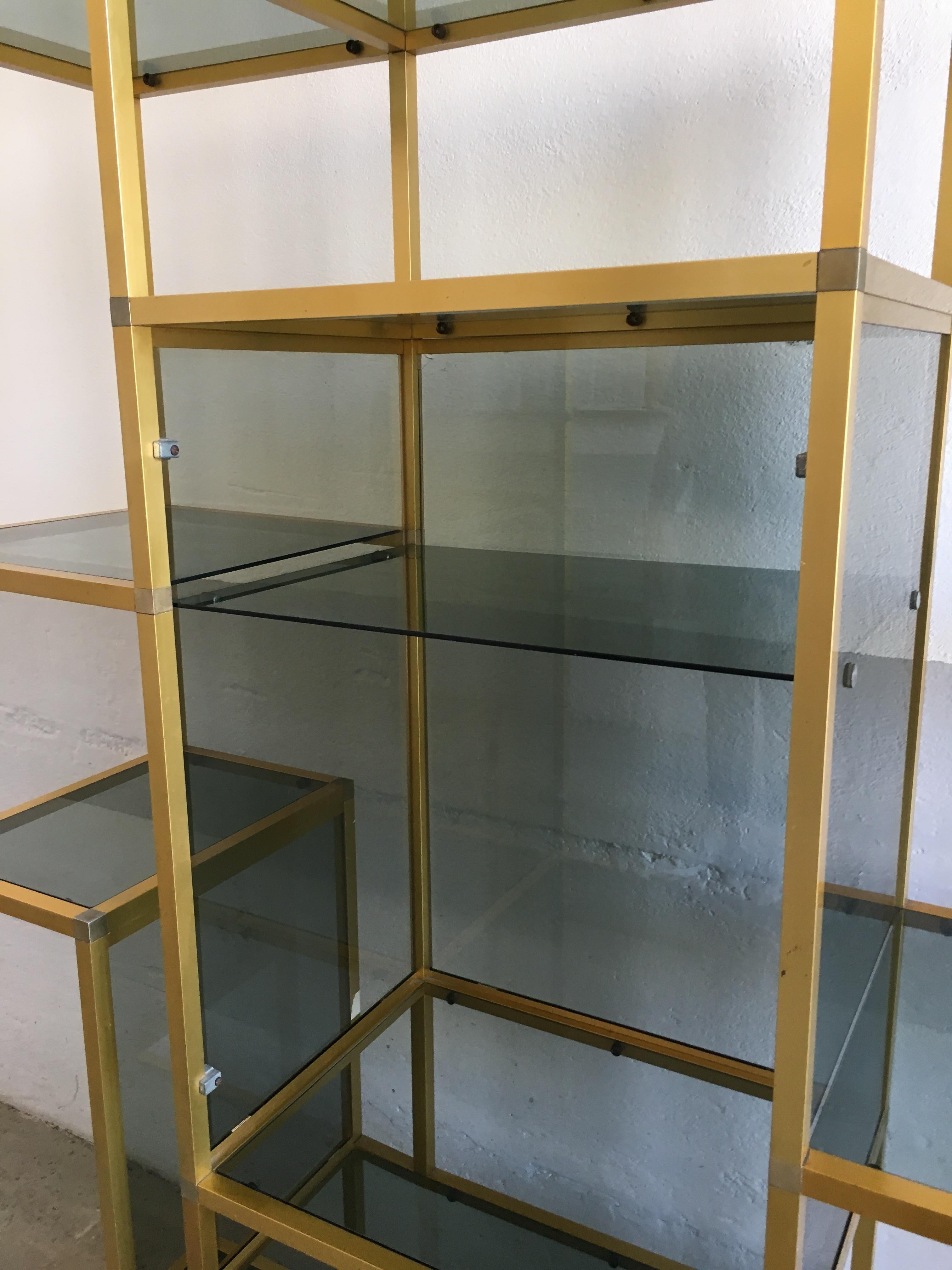 Mid-Century Modern Italian Gilt Aluminum and Smoked Glass Shelves Étagère, 1970s For Sale 7