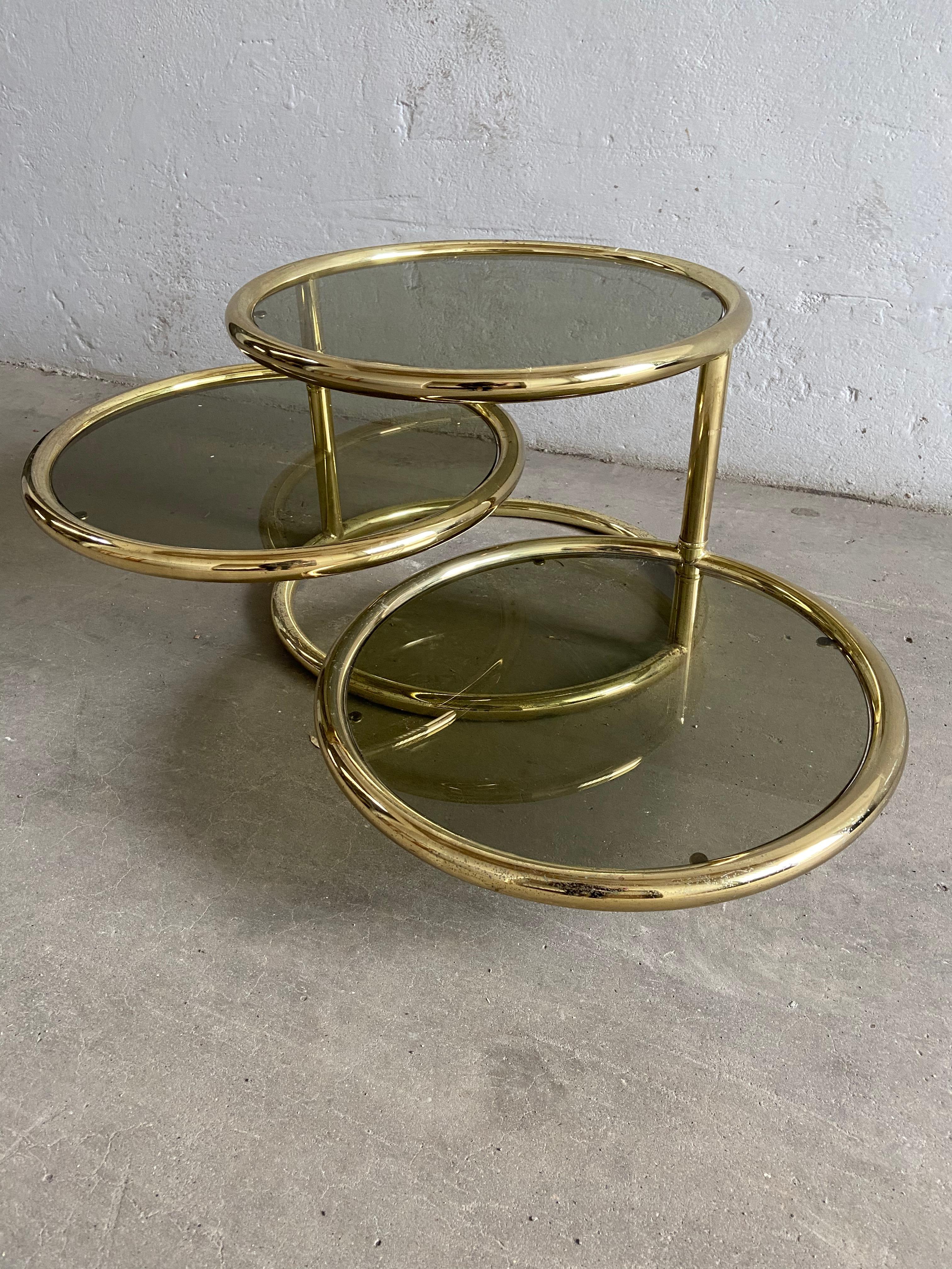 Late 20th Century Mid-Century Modern Italian Gilt Metal Round Coffee Table with Adjustable Shelves