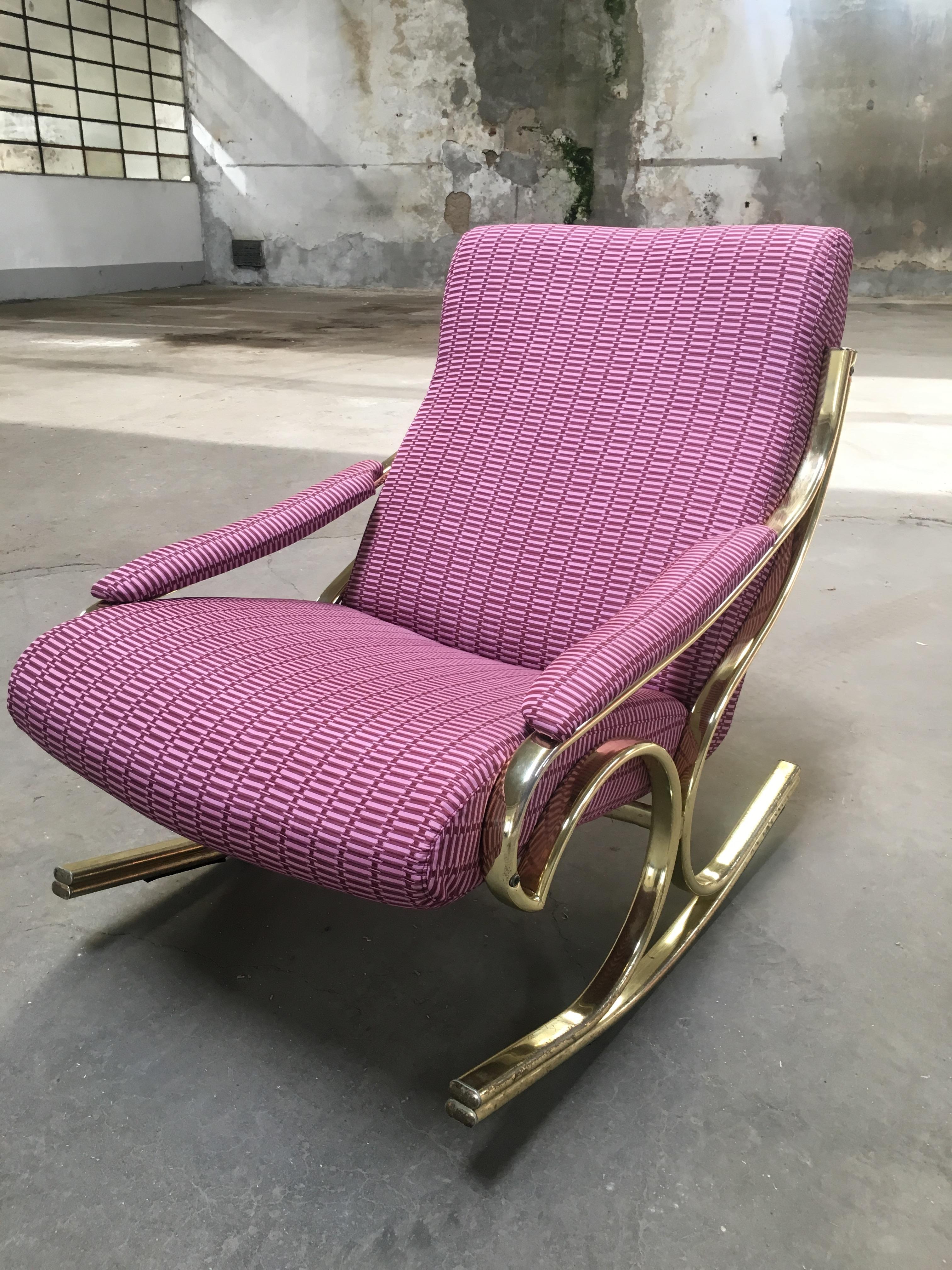 Mid-Century Modern Italian Gilt Metal Upholstered Rocking Chair, 1970s For Sale 2