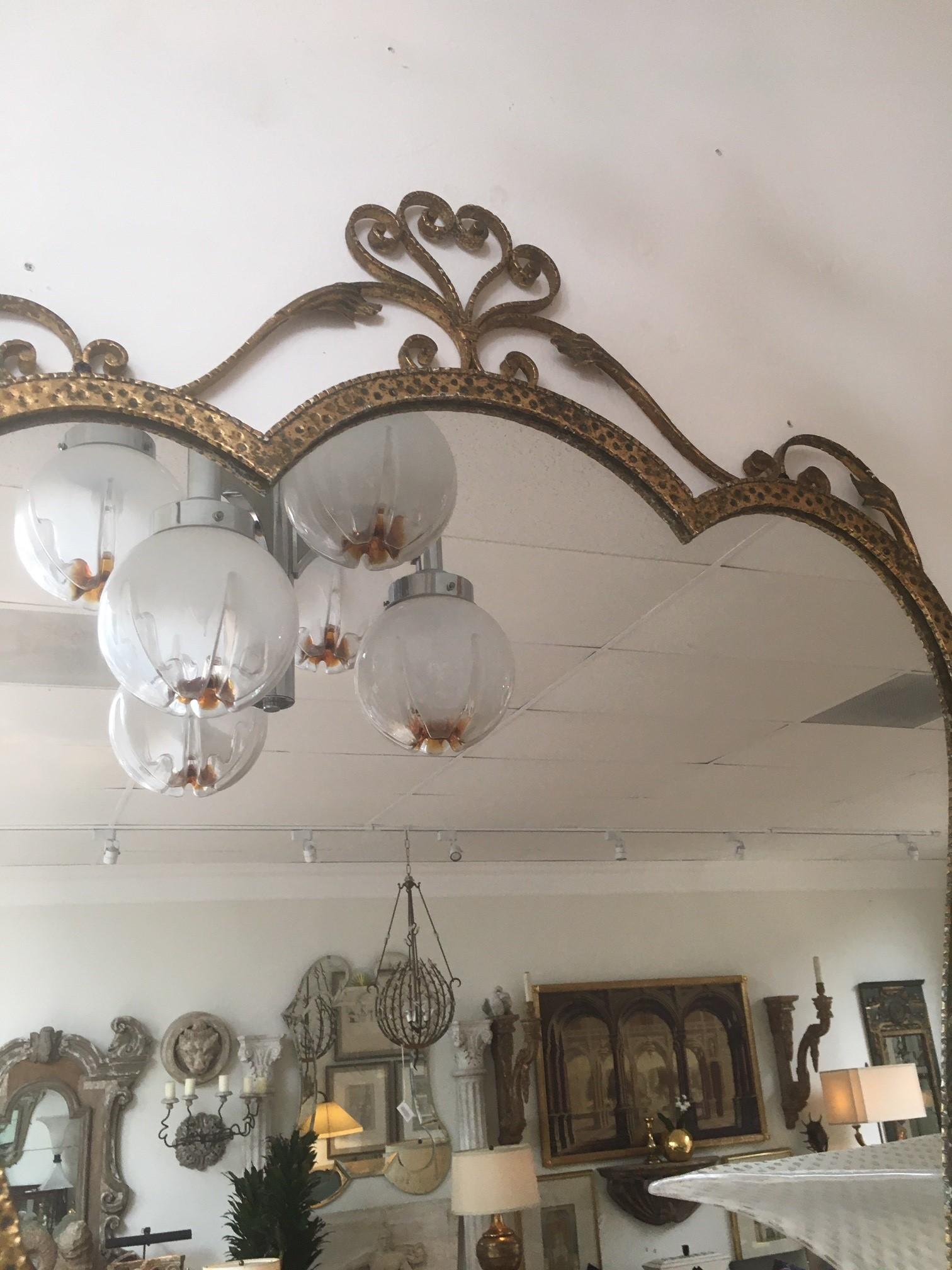 Mid Century Modern Italienischer Vergoldeter Schmiedeeisen Wandspiegel von Pier Luigi Colli im Zustand „Gut“ im Angebot in Los Angeles, CA