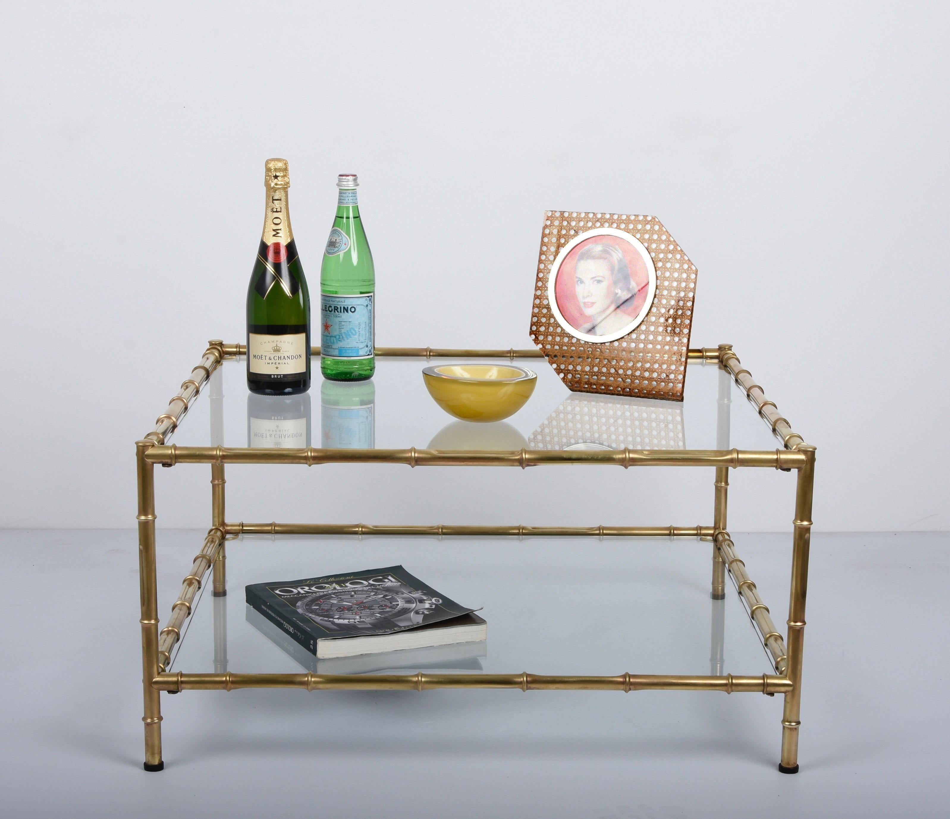 Couchtisch aus italienischem Glas, Messing und Kunstbambus, Mid-Century Modern, 1970er Jahre 9