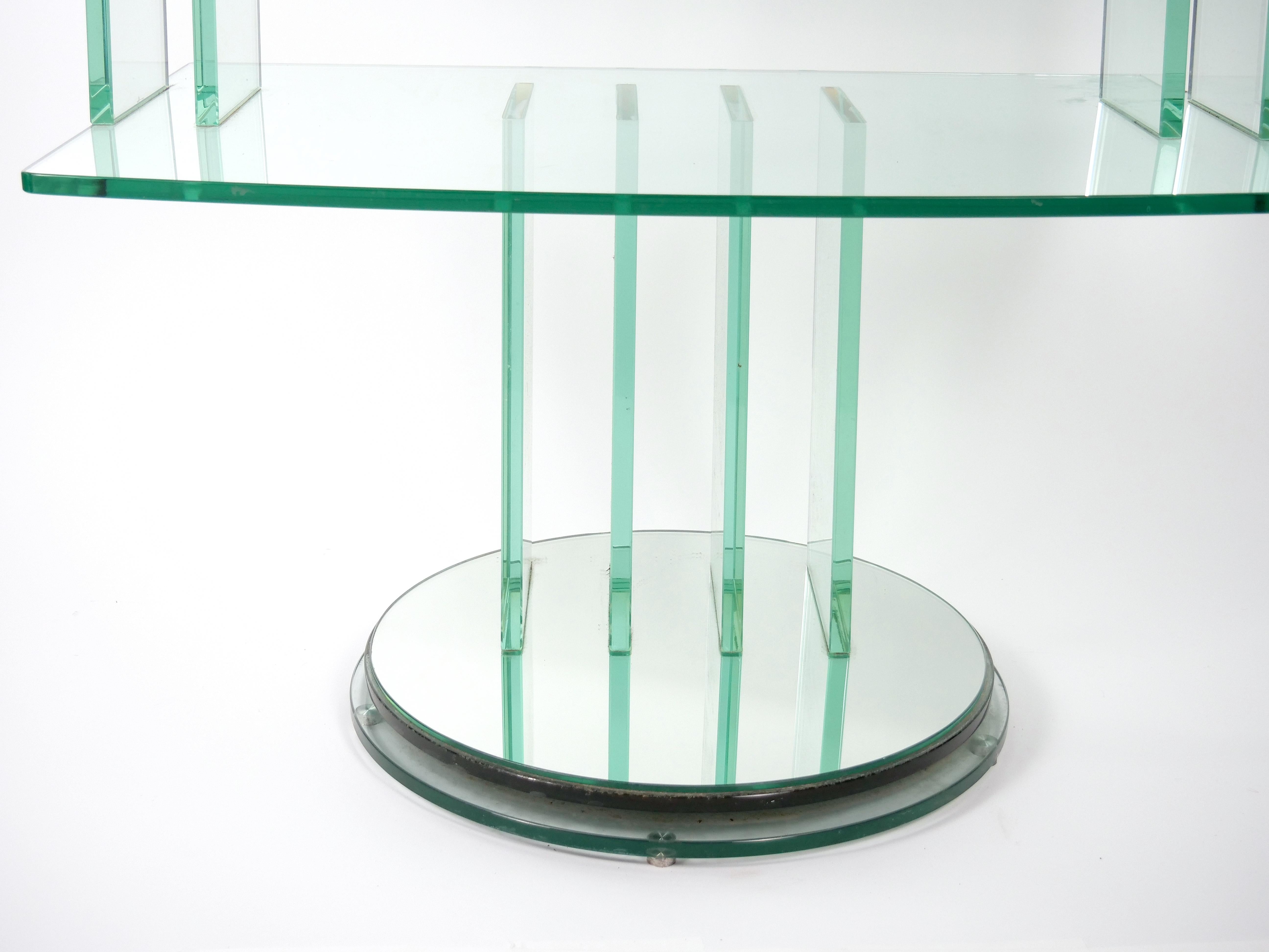 Metal Mid Century Modern Italian Glass Shelves / Mirrored Base Swivel Bar Cart For Sale