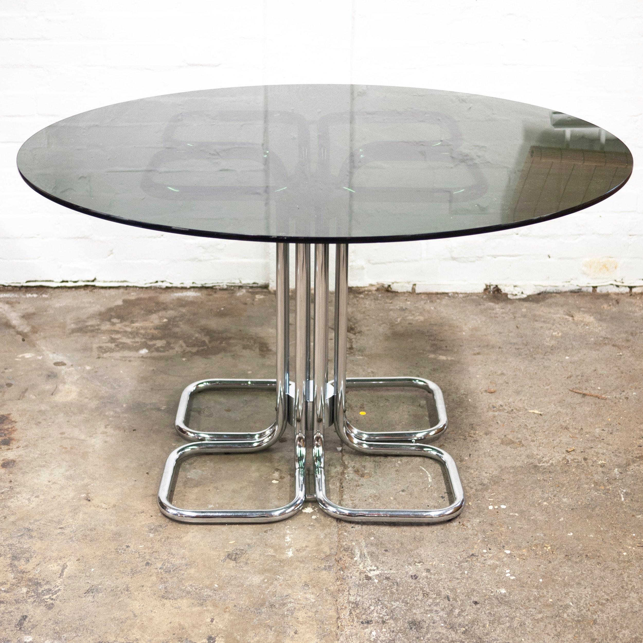 Mid-Century Modern Italian Glass Smoked Top Dining Table by Giotto Stoppino For Sale 2