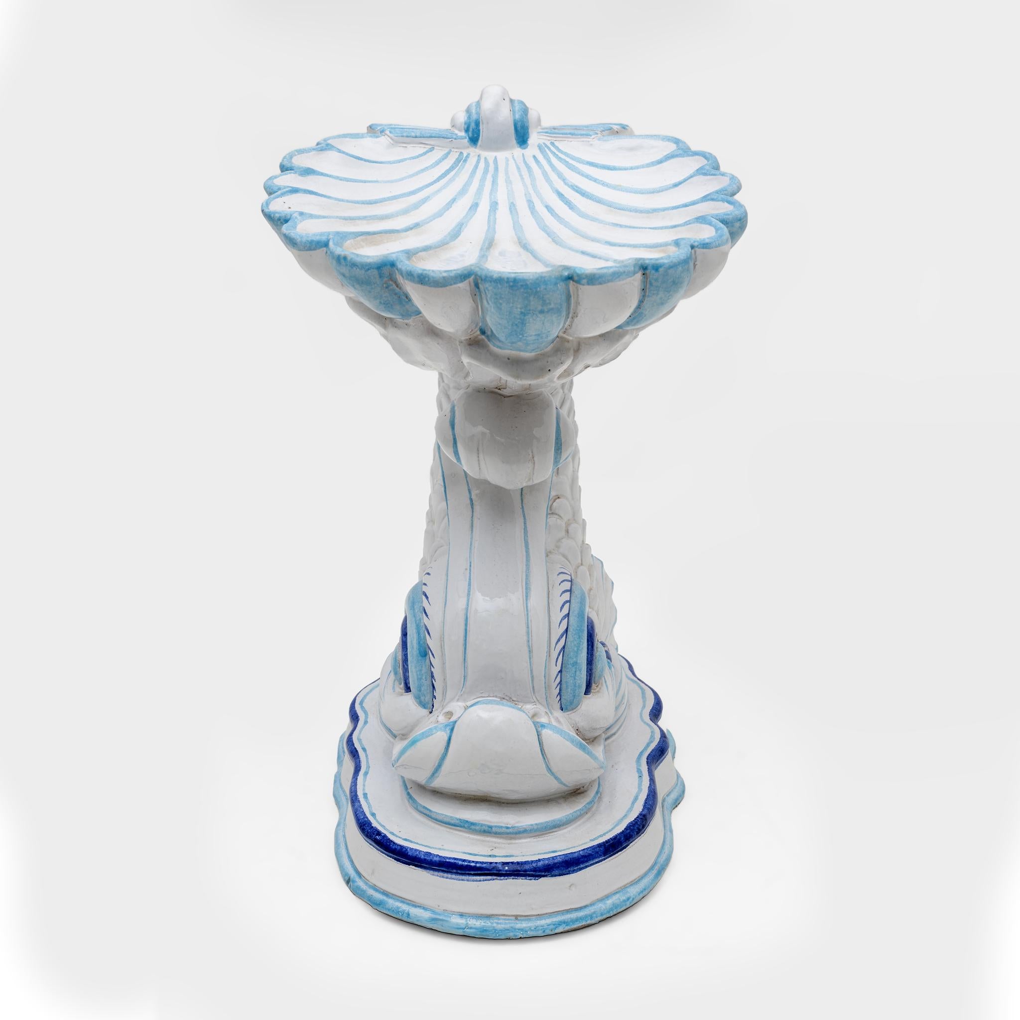Mid-century Modern Italian Glazed Terracotta Dolphin Garden Stool, 1960s In Good Condition In Puglia, Puglia