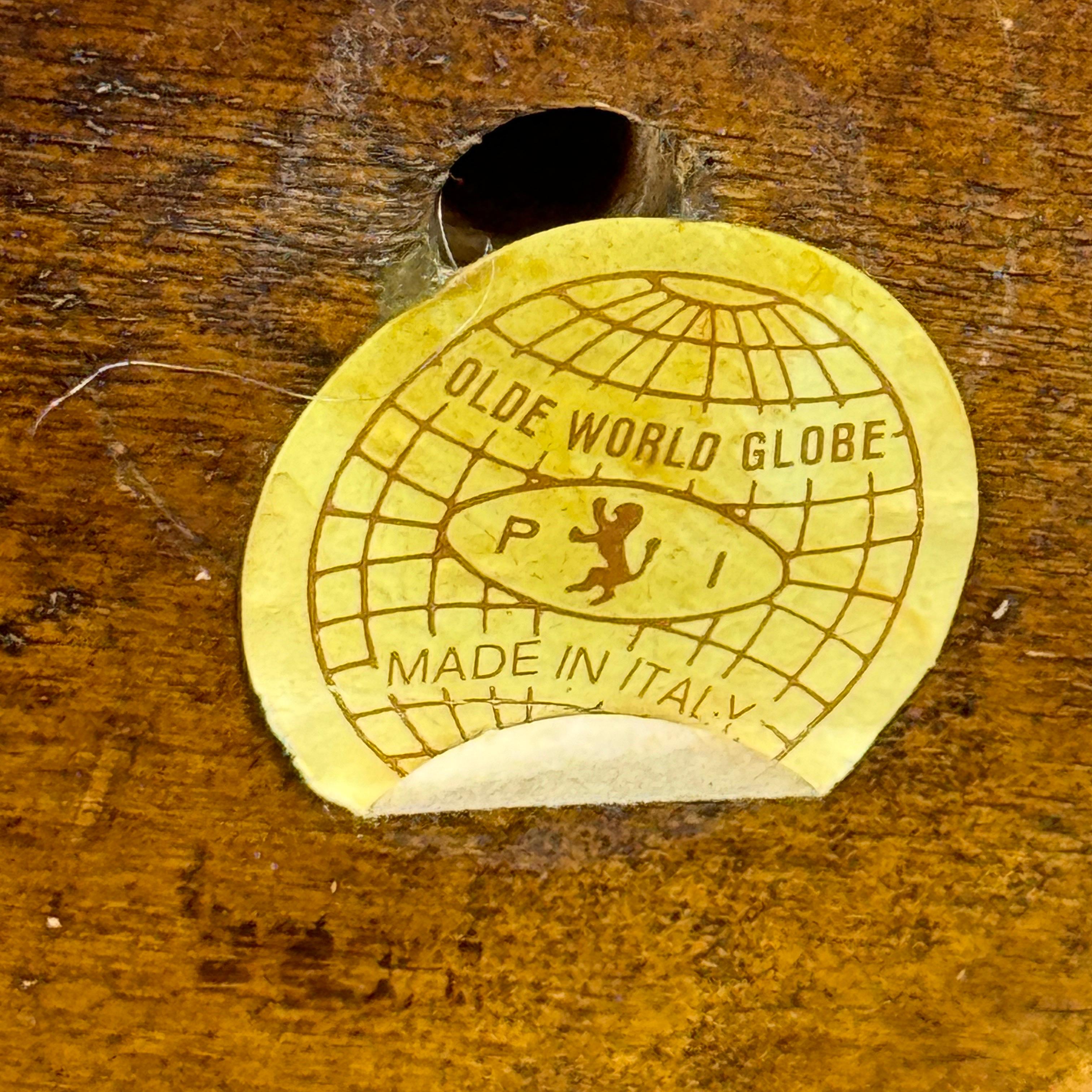 Globe italien pour table de bar de style mi-siècle moderne en vente 3