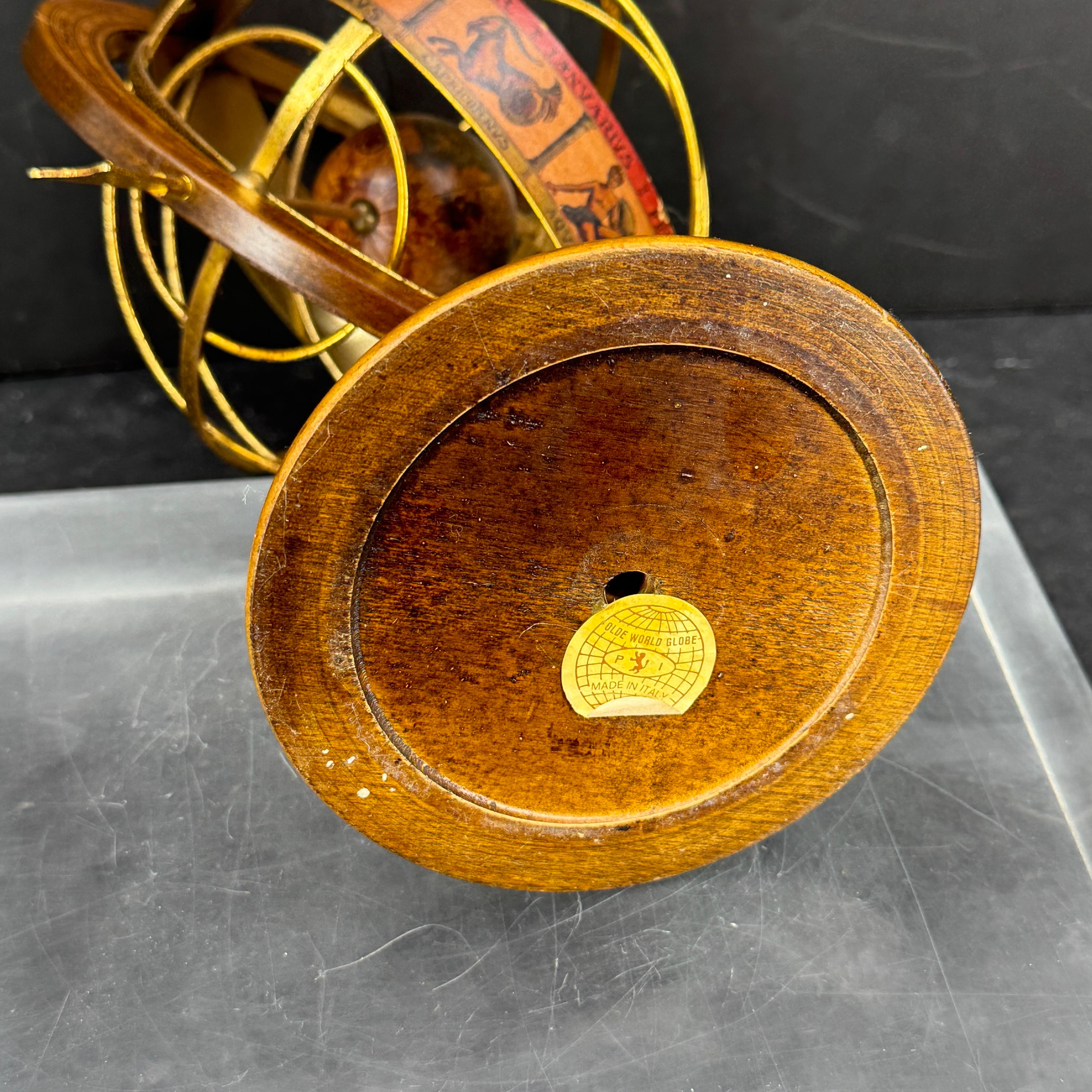 Globe italien pour table de bar de style mi-siècle moderne en vente 4
