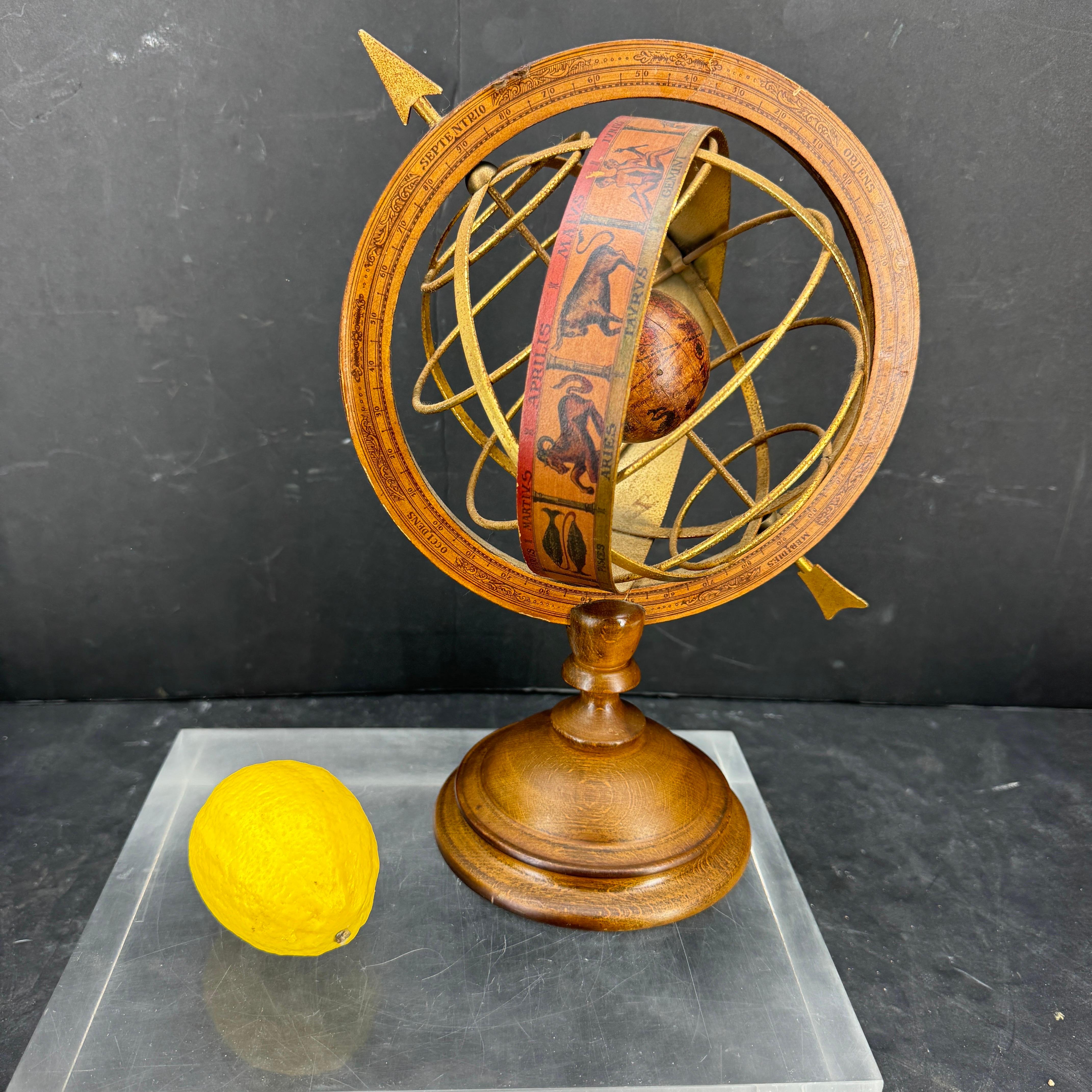 Fait main Globe italien pour table de bar de style mi-siècle moderne en vente