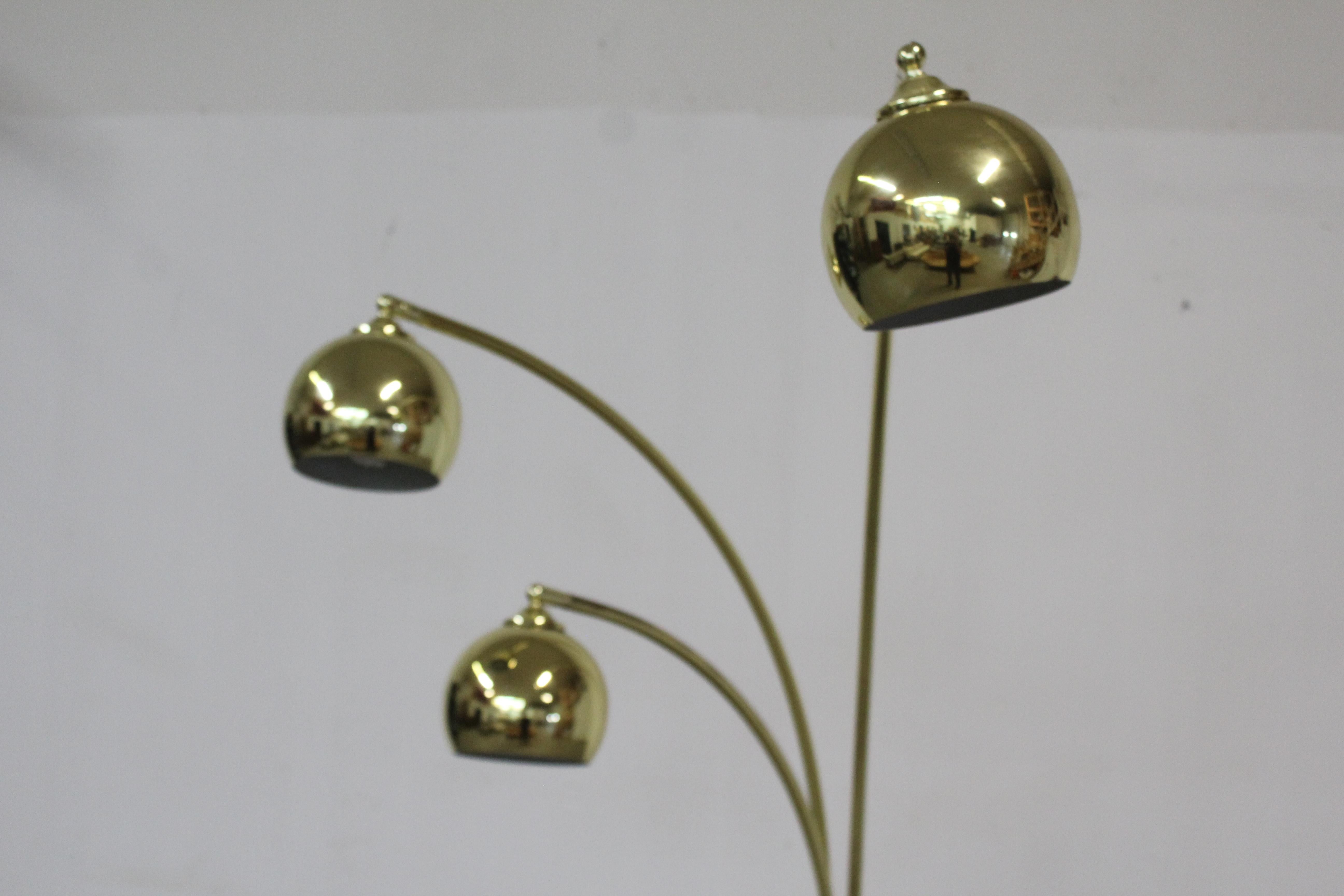 Mid-Century Modern Italian Gold Chrome & Marble Guzzini Style Arc Floor Lamp For Sale 4