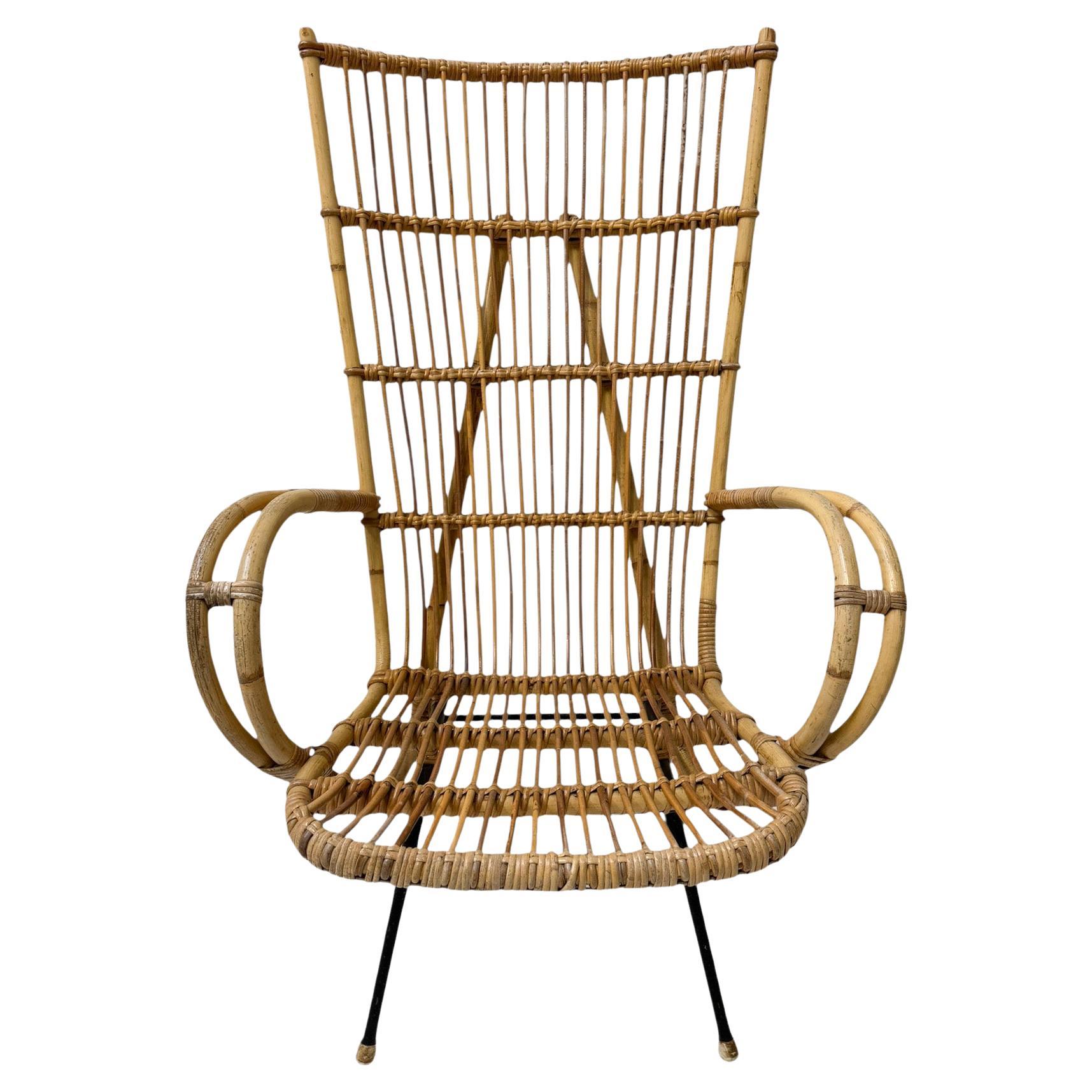 Sillón italiano moderno de mediados de siglo con respaldo alto, años 60