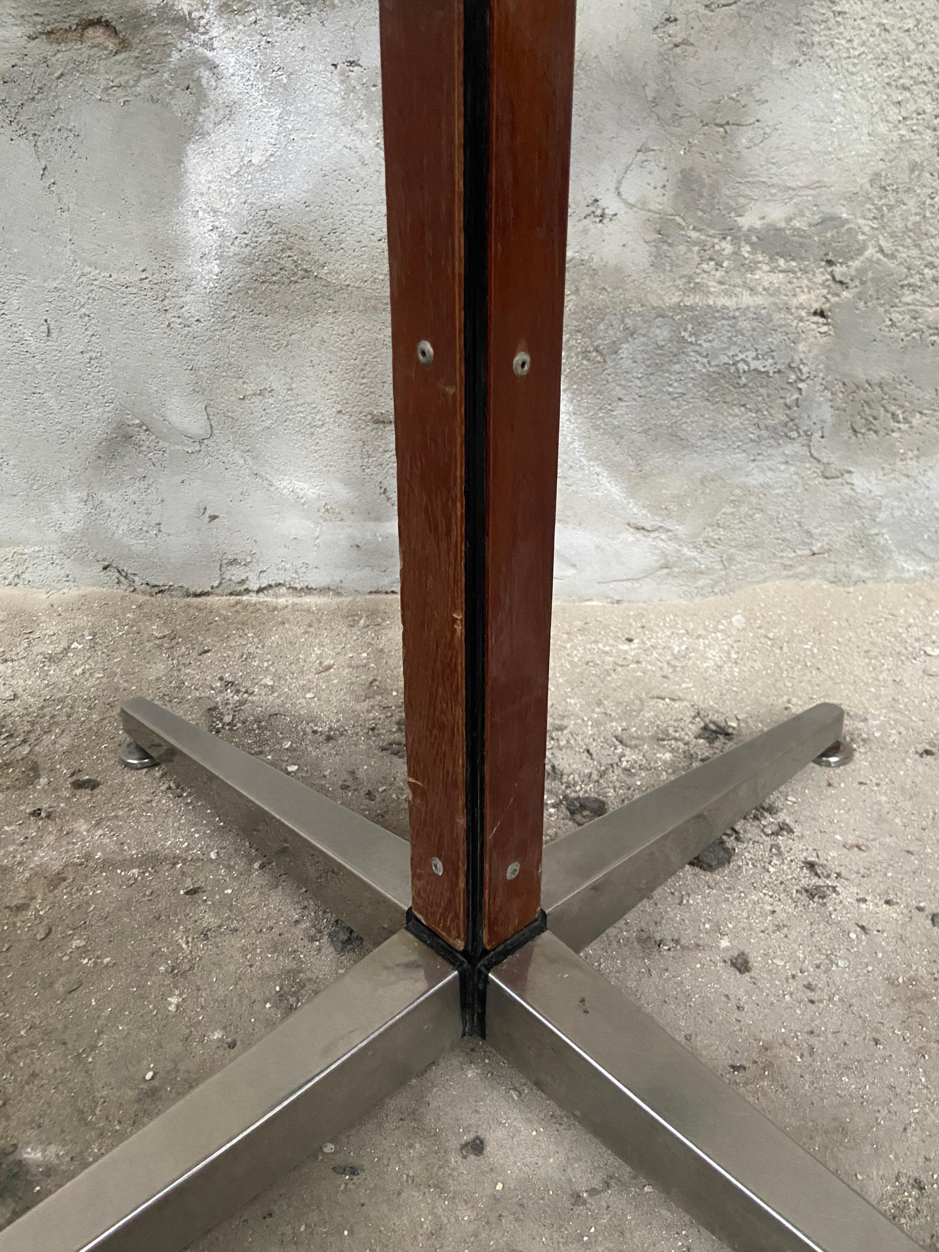 Late 20th Century Mid-Century Modern Italian Iron Table Base with Aluminum Legs 'Small Size' For Sale