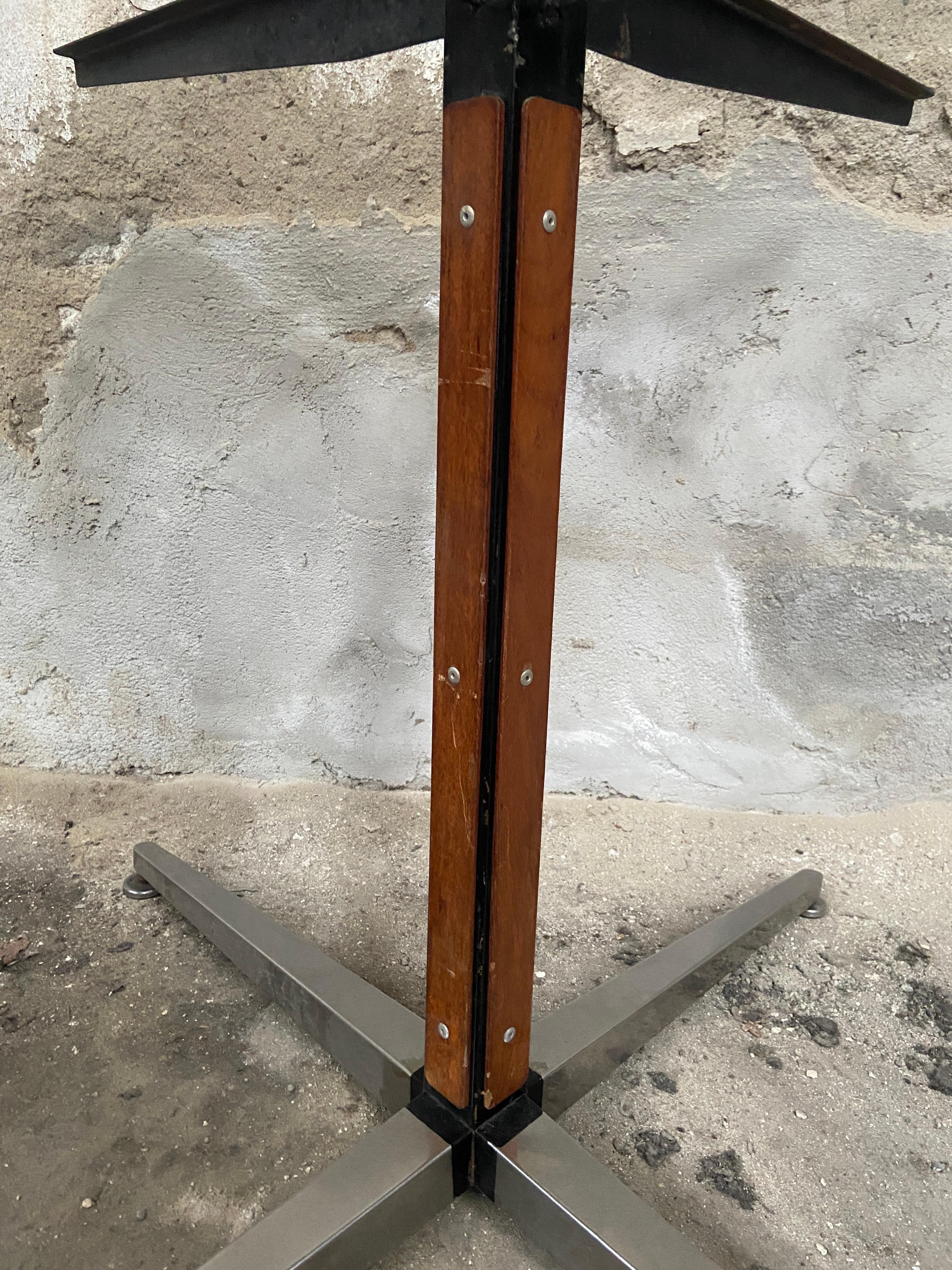 Mid-Century Modern Italian Iron Table Bases with Aluminum Legs 'Big Size' For Sale 3
