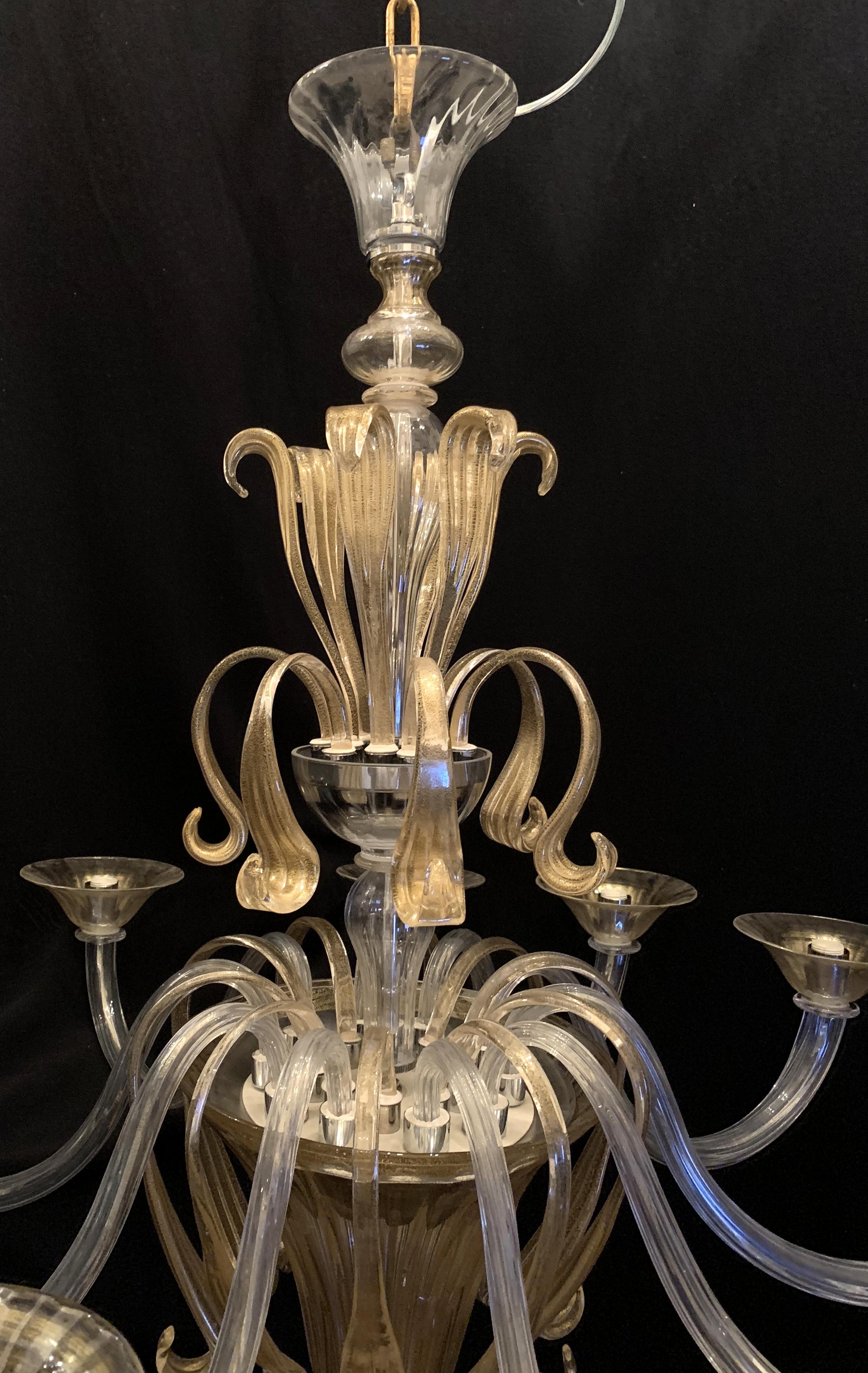 Mid-Century Modern Italian Leaf Clear Gold Murano Art Glass Large Chandelier In Good Condition In Roslyn, NY