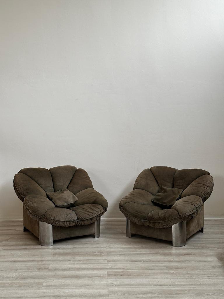 Modernes italienisches Wohnzimmer-Set aus Leder und Edelstahl aus der Mitte des Jahrhunderts. 1970er Jahre im Zustand „Relativ gut“ im Angebot in Prato, IT