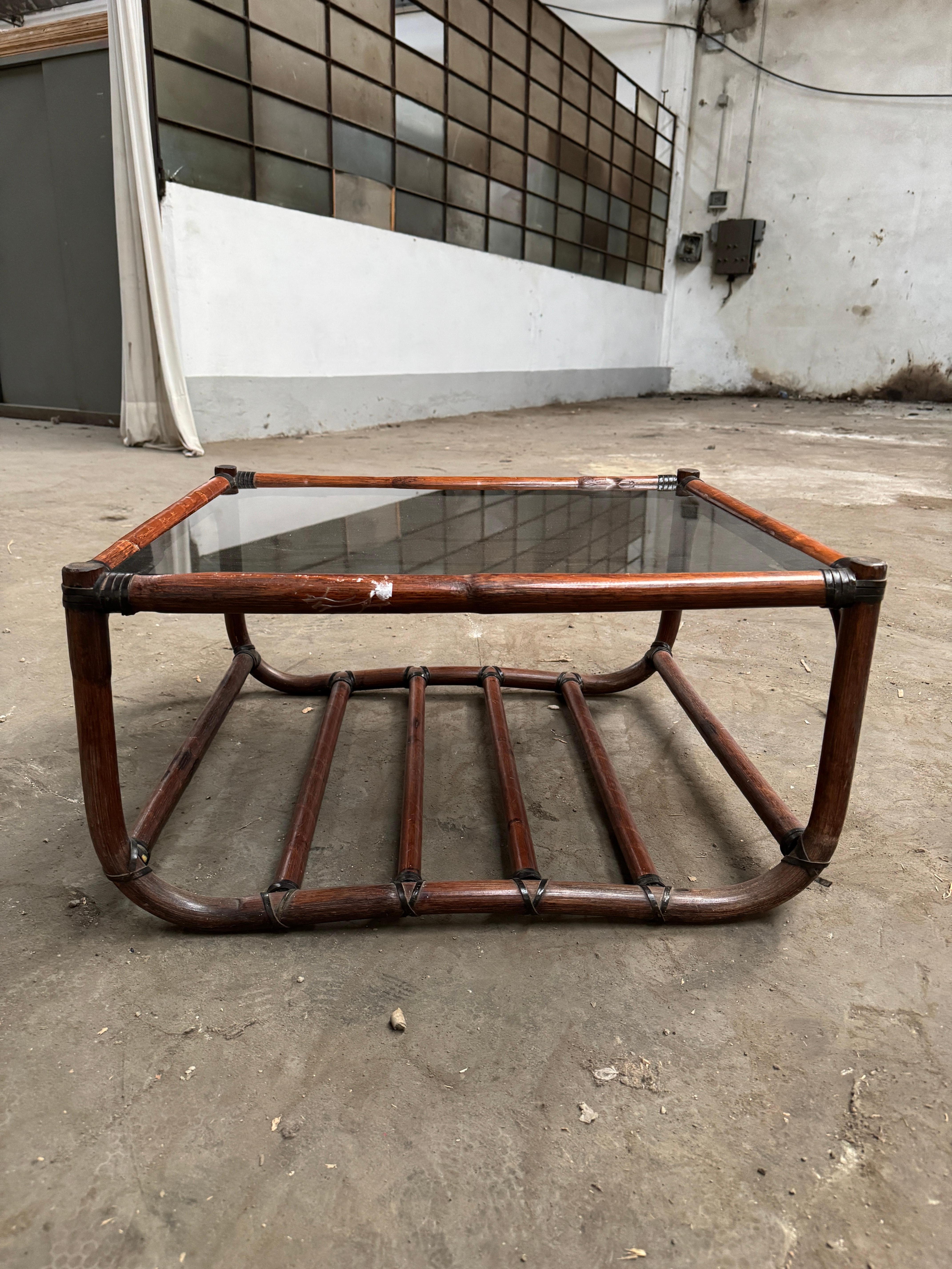 Mid-Century Modern Italian Living Room Bamboo Set. 1970s For Sale 9