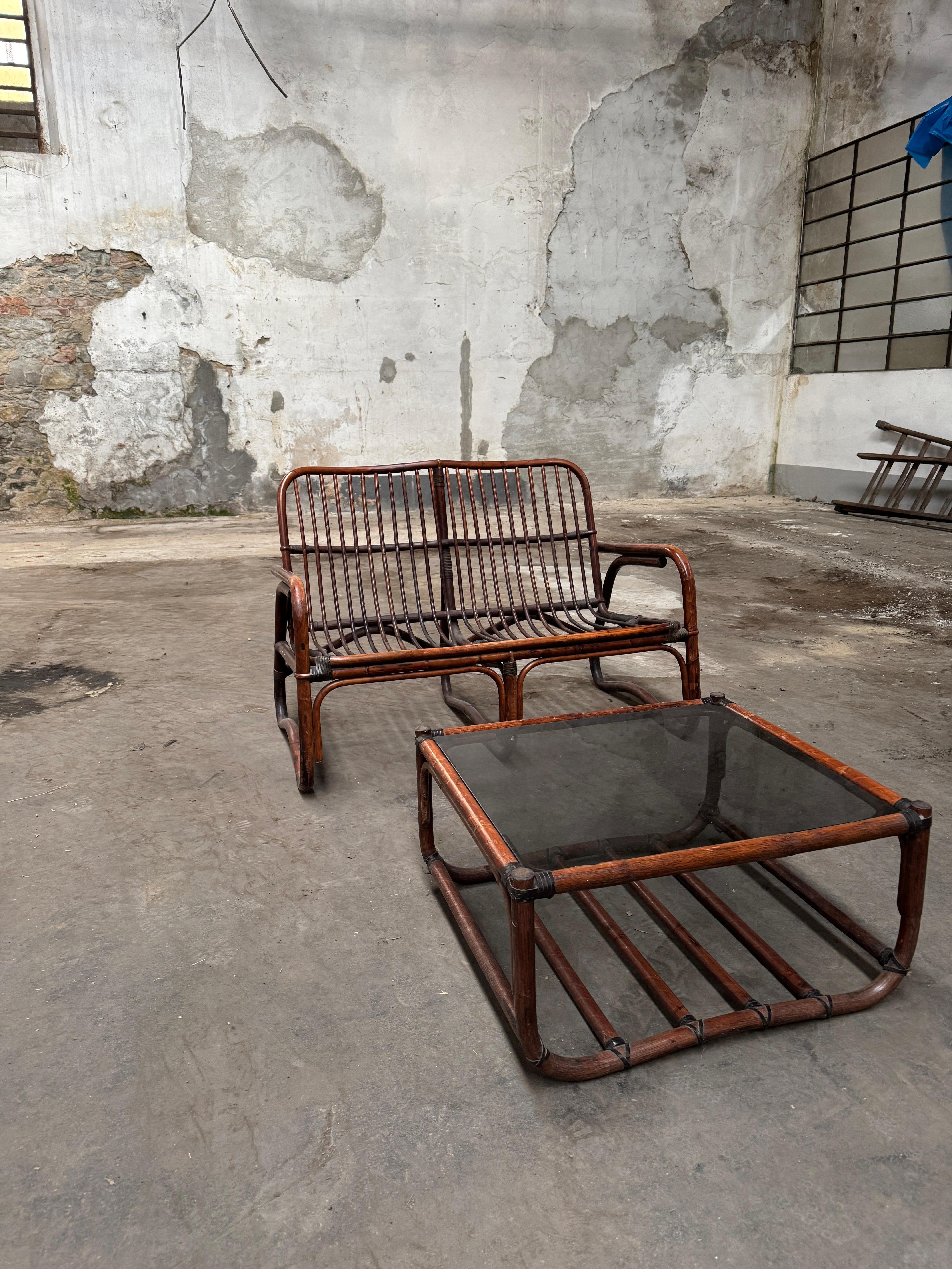 Late 20th Century Mid-Century Modern Italian Living Room Bamboo Set. 1970s For Sale
