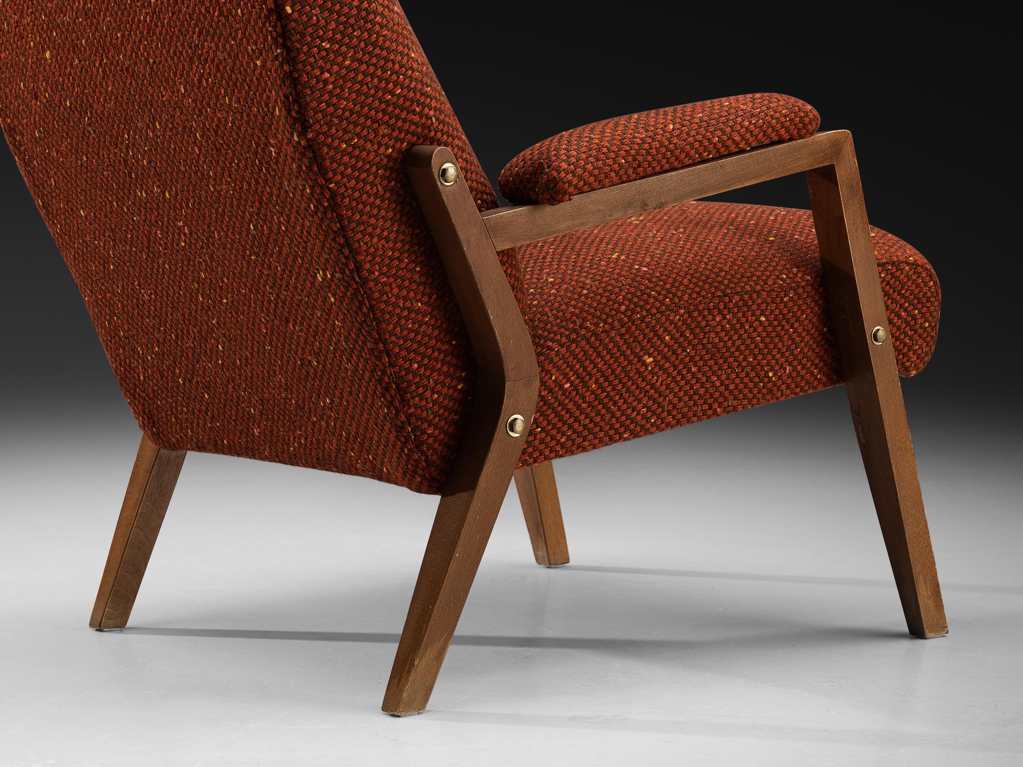 Mid-Century Modern Italian Lounge Chair in Reddish Brown Upholstery In Good Condition For Sale In Waalwijk, NL