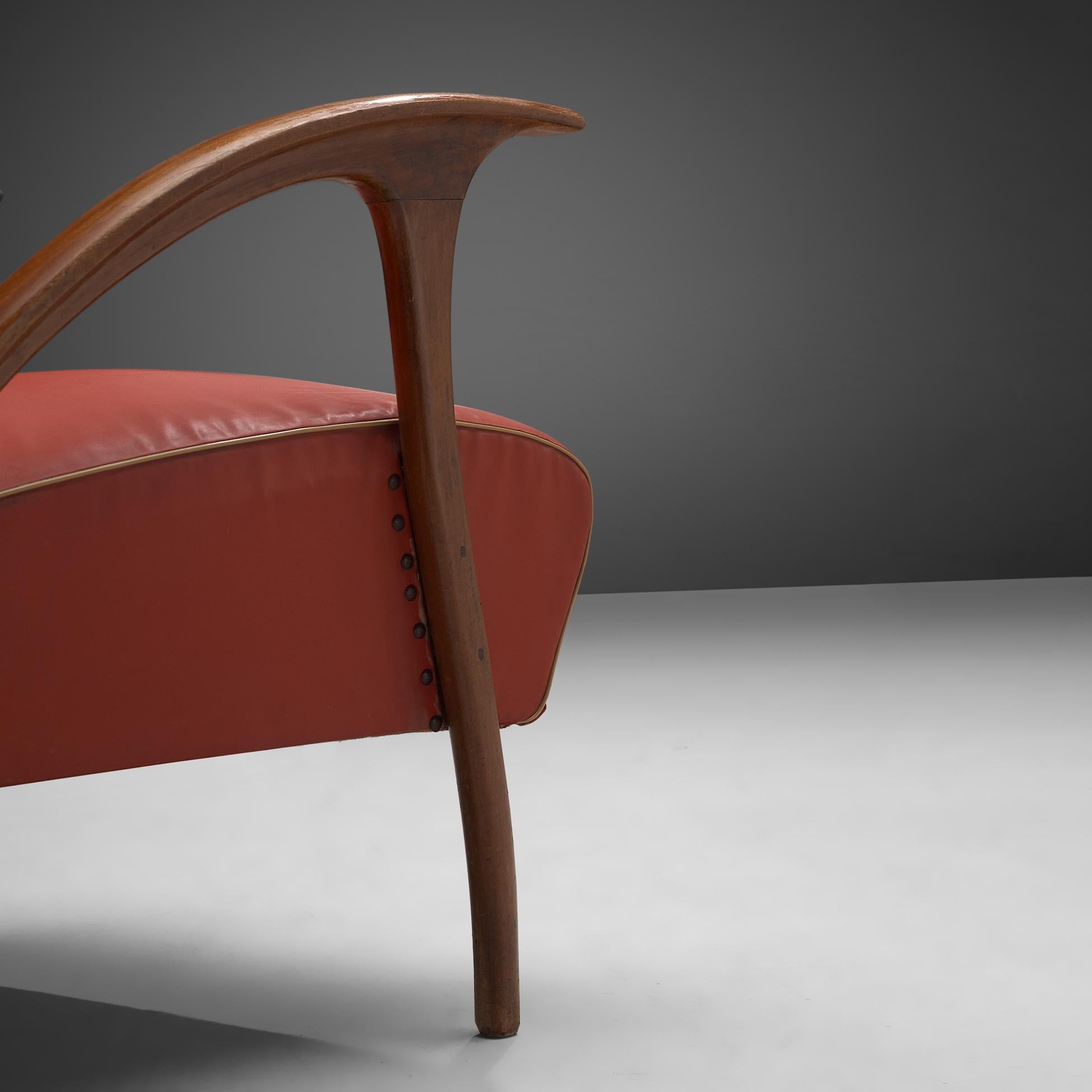 Mid-Century Modern Italian Lounge Chair in Walnut and Red Upholstery  For Sale 1
