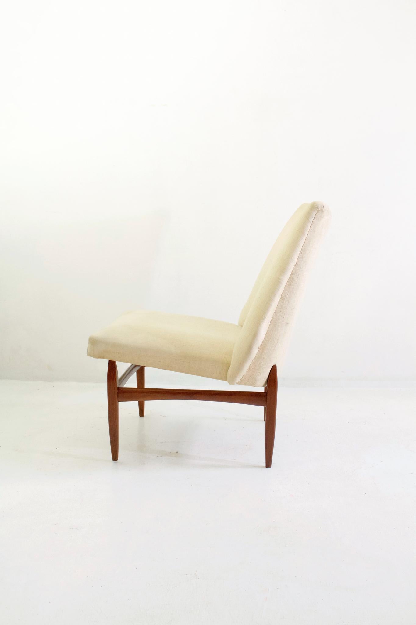 Mid-Century Modern Italian Lounge Chairs in Teak 2