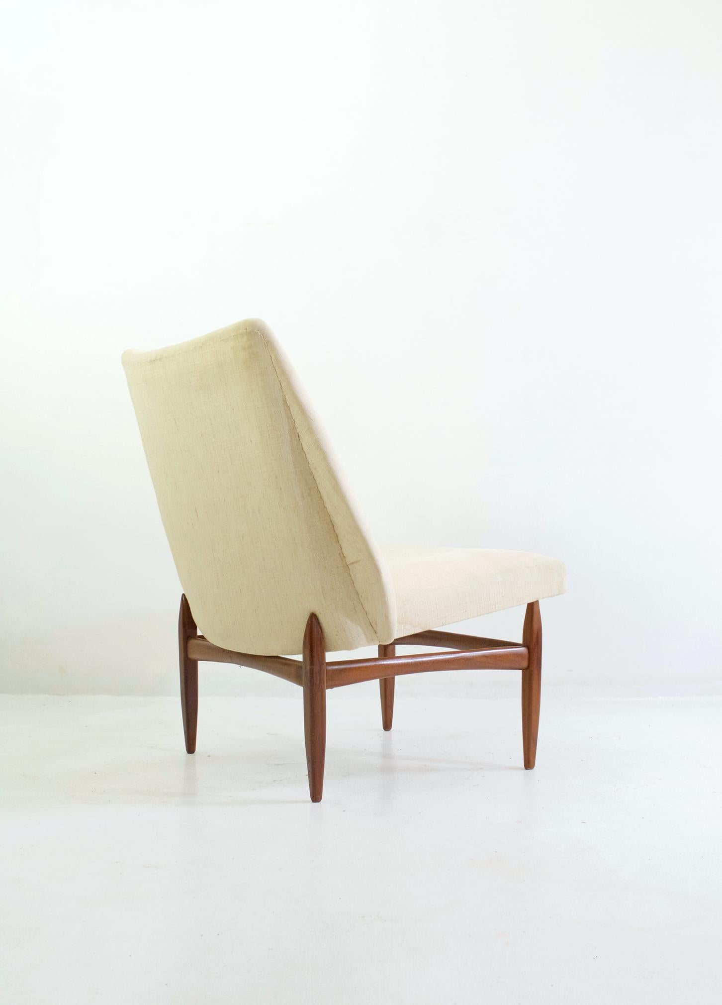 Mid-Century Modern Italian Lounge Chairs in Teak 5