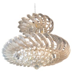 Mid-Century Modern Italian Lucite Chandelier