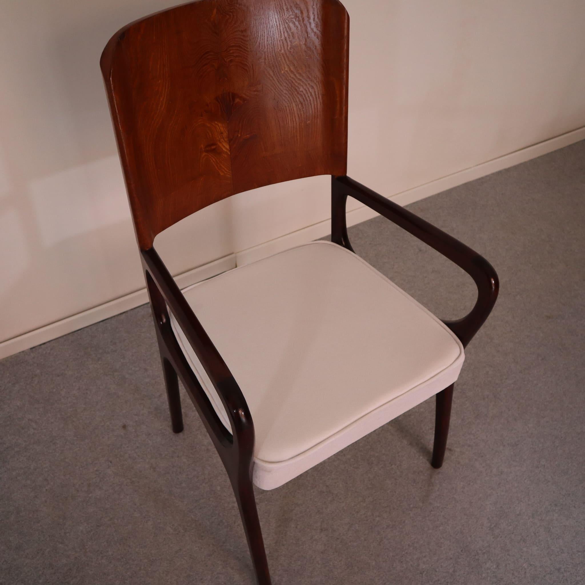 Mid-Century Modern Mid-century Modern Italian Maple and White Velvet Chair, 1950s For Sale