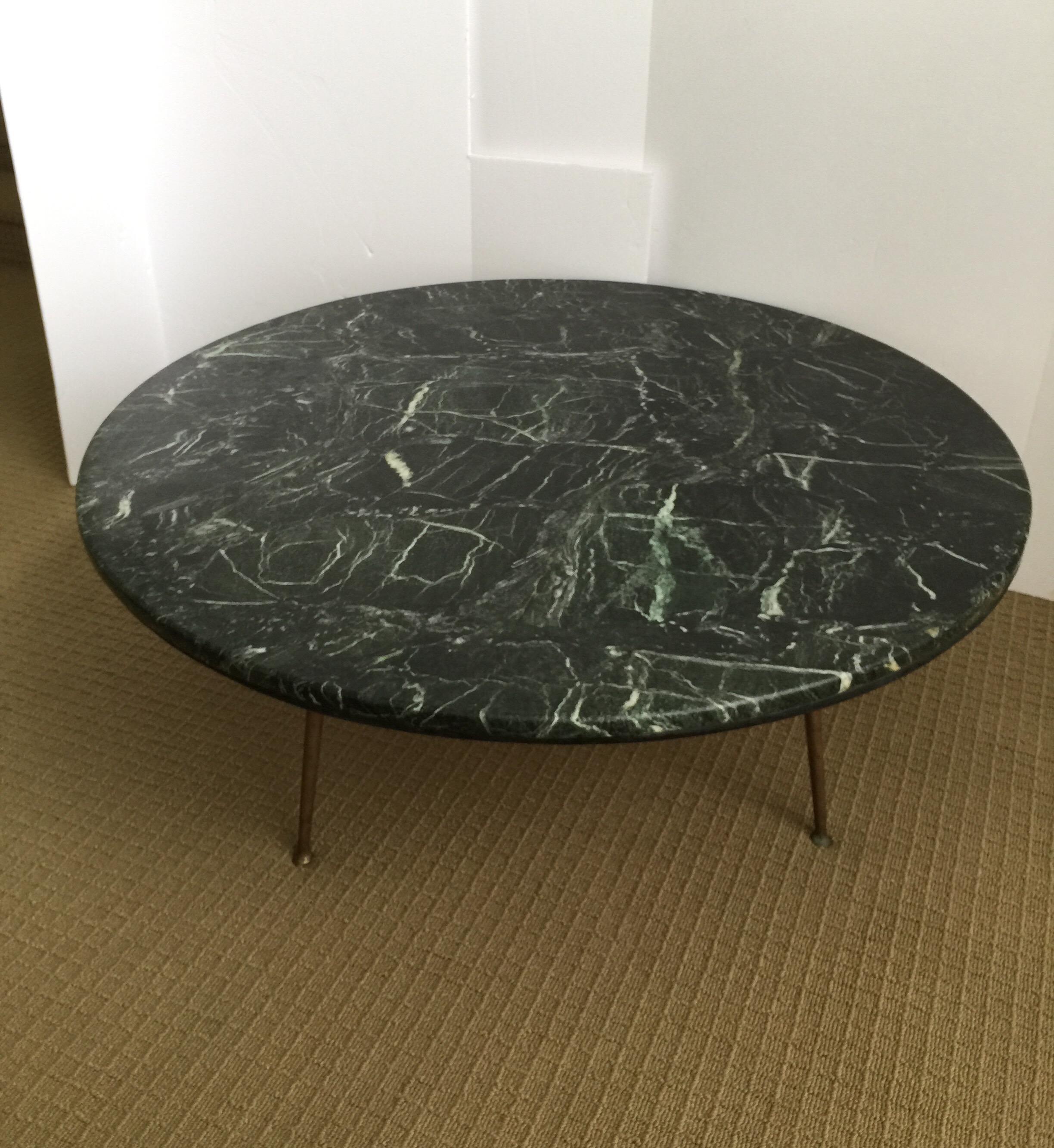 Mid-20th Century Mid-Century Modern Italian Marble and Brass Round Coffee Cocktail Table