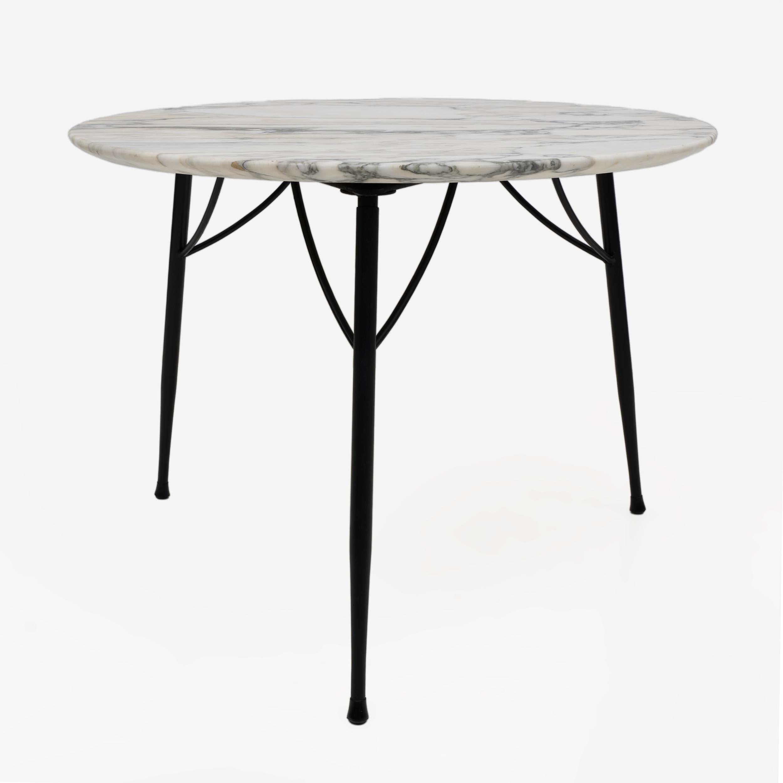 Mid-century Modern Italian Marble and Metal Round Coffee Table, 1960s In Good Condition For Sale In Puglia, Puglia