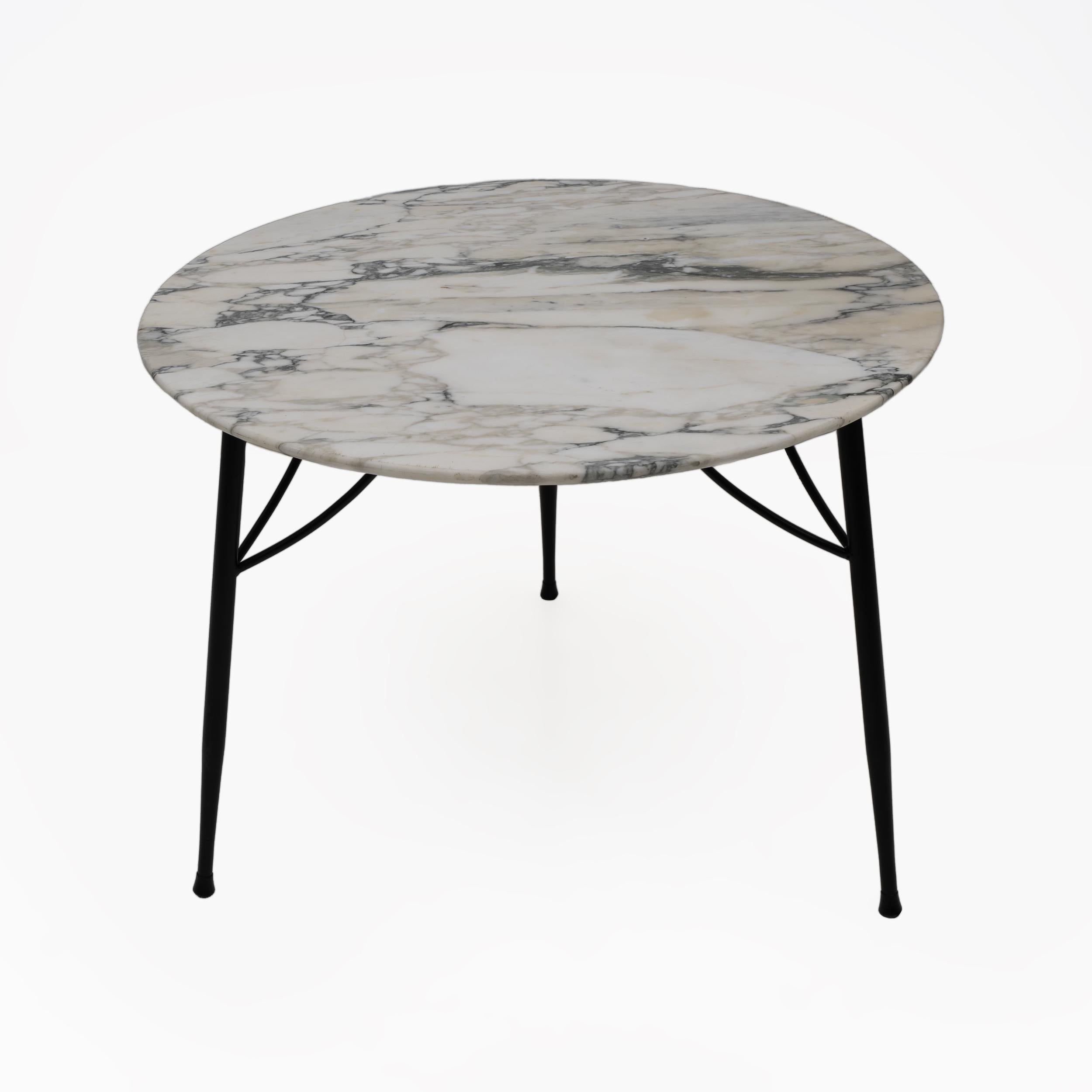 Mid-century Modern Italian Marble and Metal Round Coffee Table, 1960s For Sale 1