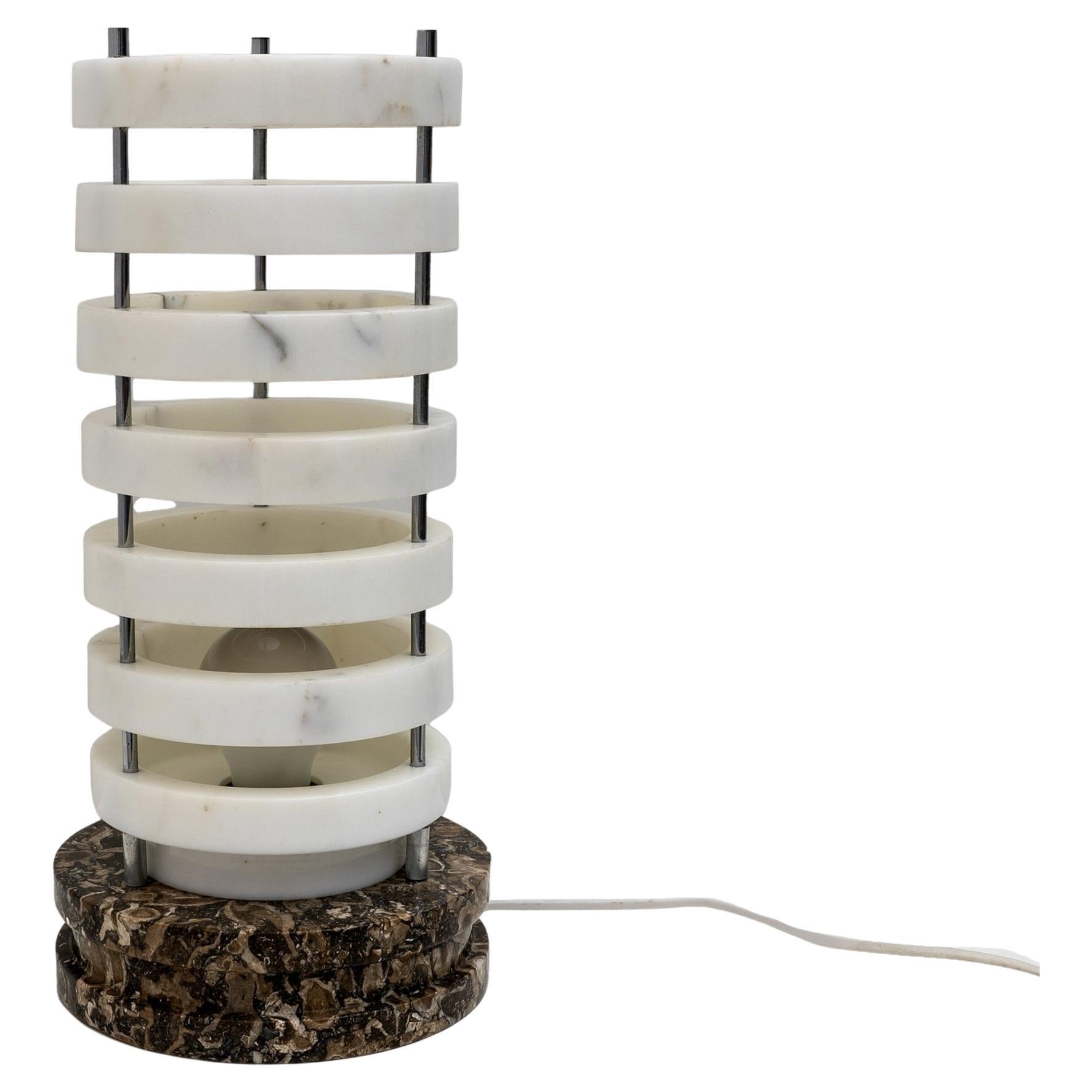 Lampada da tavolo italiana in marmo della metà del secolo scorso, anni '60