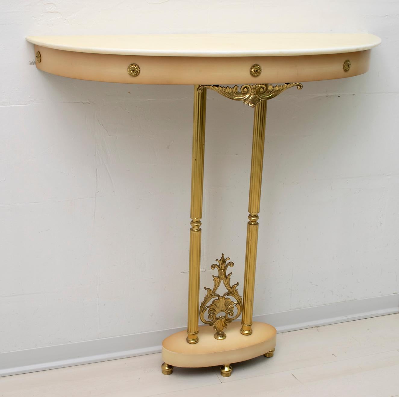 Lacquered Mid-Century Modern Italian Marple and Brass Console, 1950