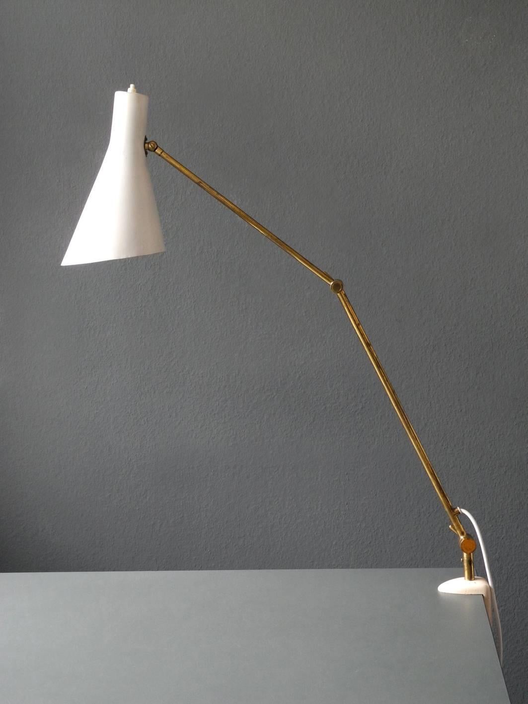 Mid-Century Modern Italian Modern Brass Joint Clamp Lamp with Cone Shade In Fair Condition In München, DE