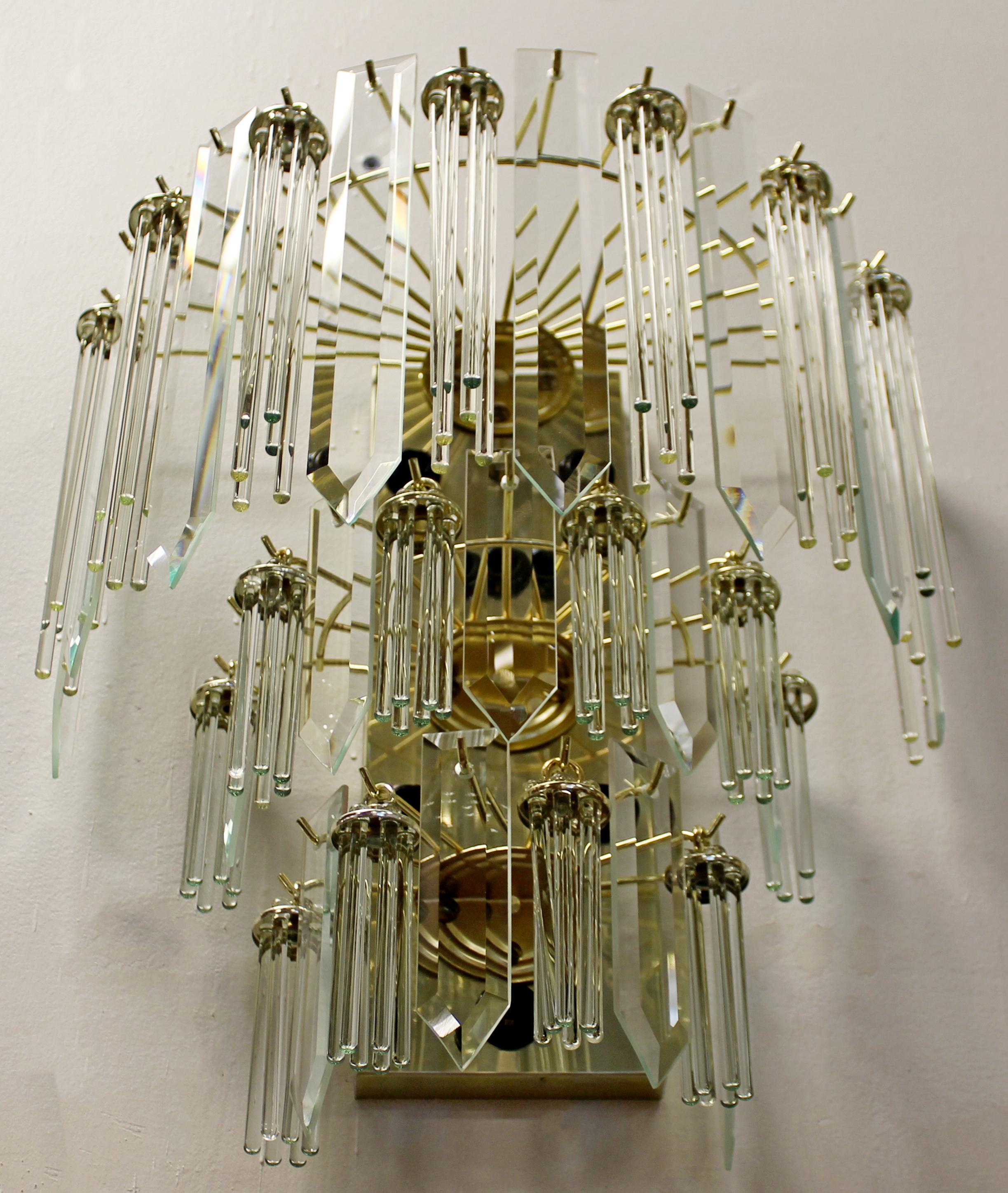 Mid-20th Century Mid-Century Modern Italian Murano Brass and Glass Wall Sconce, 1970s For Sale