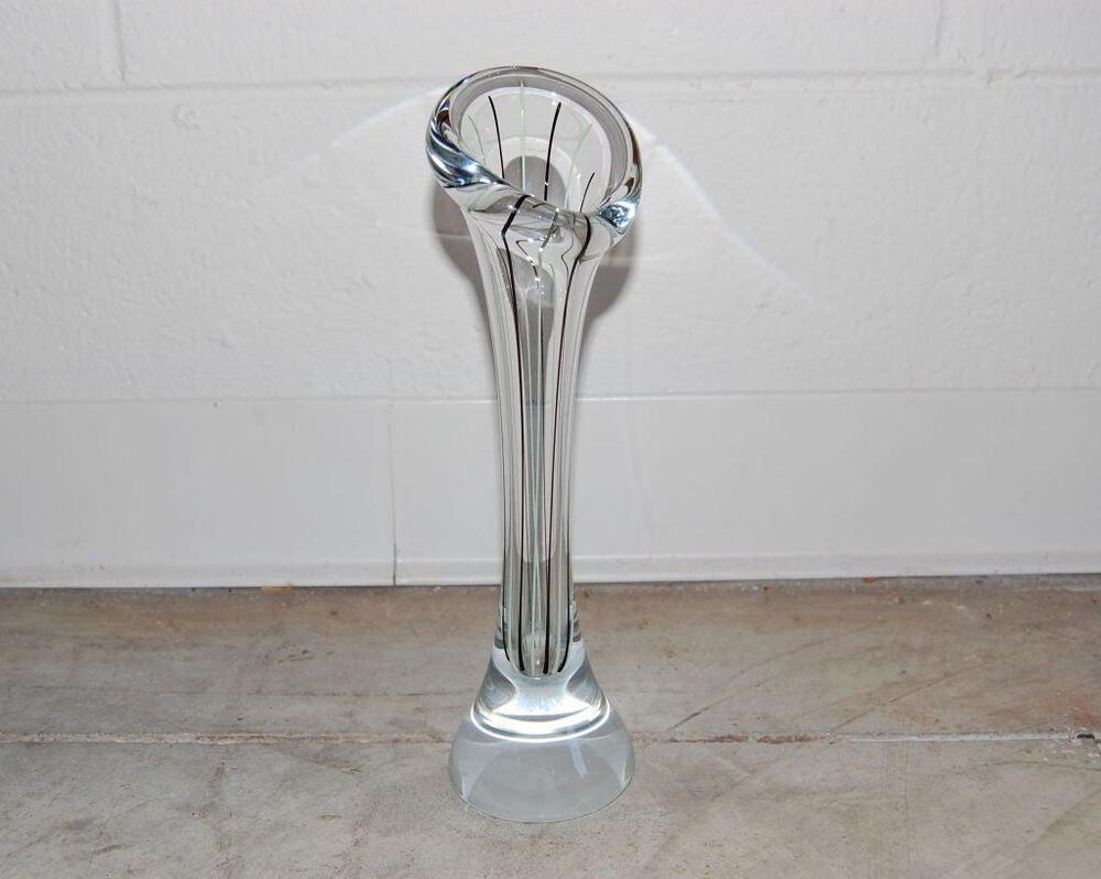 20th Century Mid-Century Modern Italian Murano Calla Lily Trumpet Art Glass Vase c. 1960s For Sale