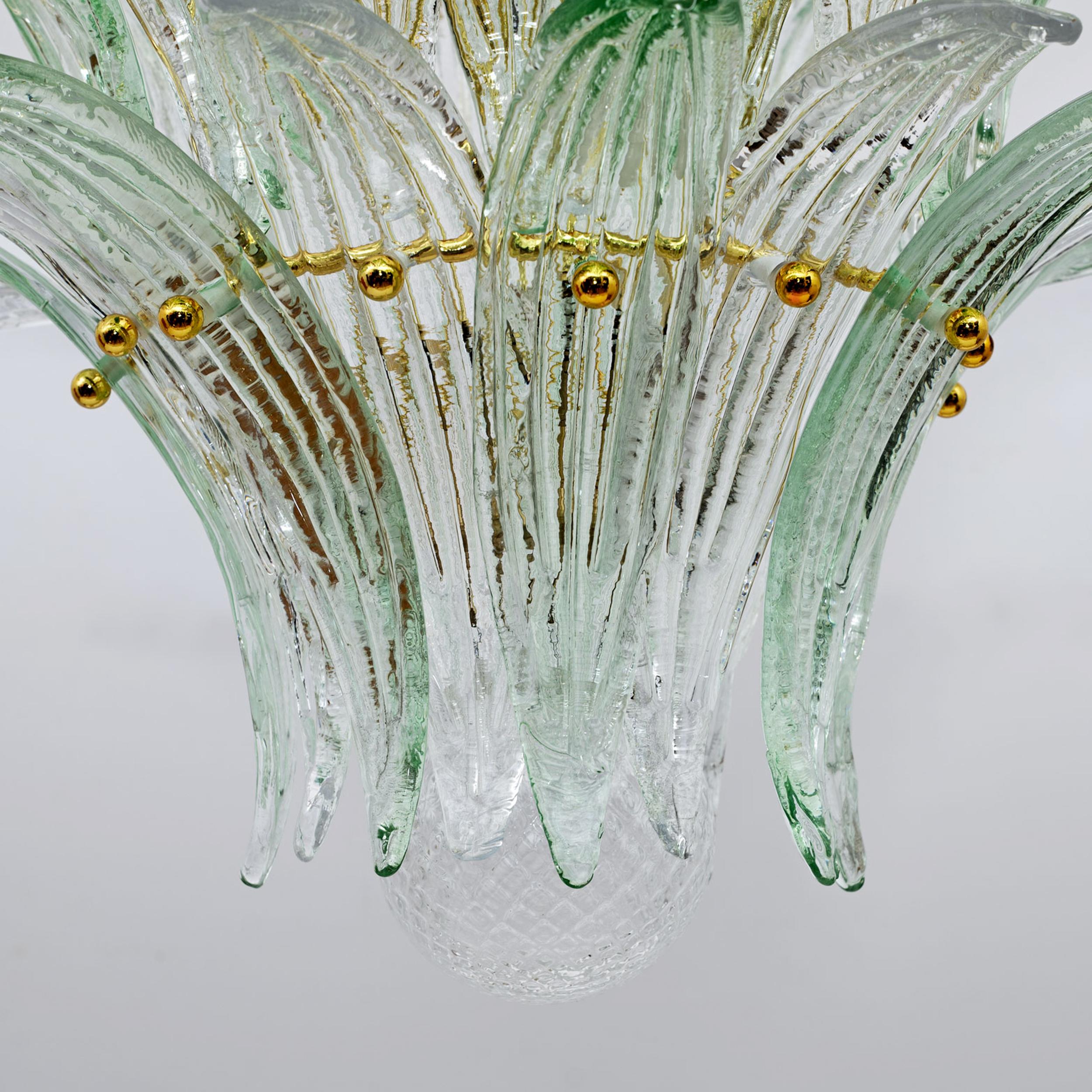 Mid-century Modern Italian Murano Glass and Brass Palmette Chandelier For Sale 3
