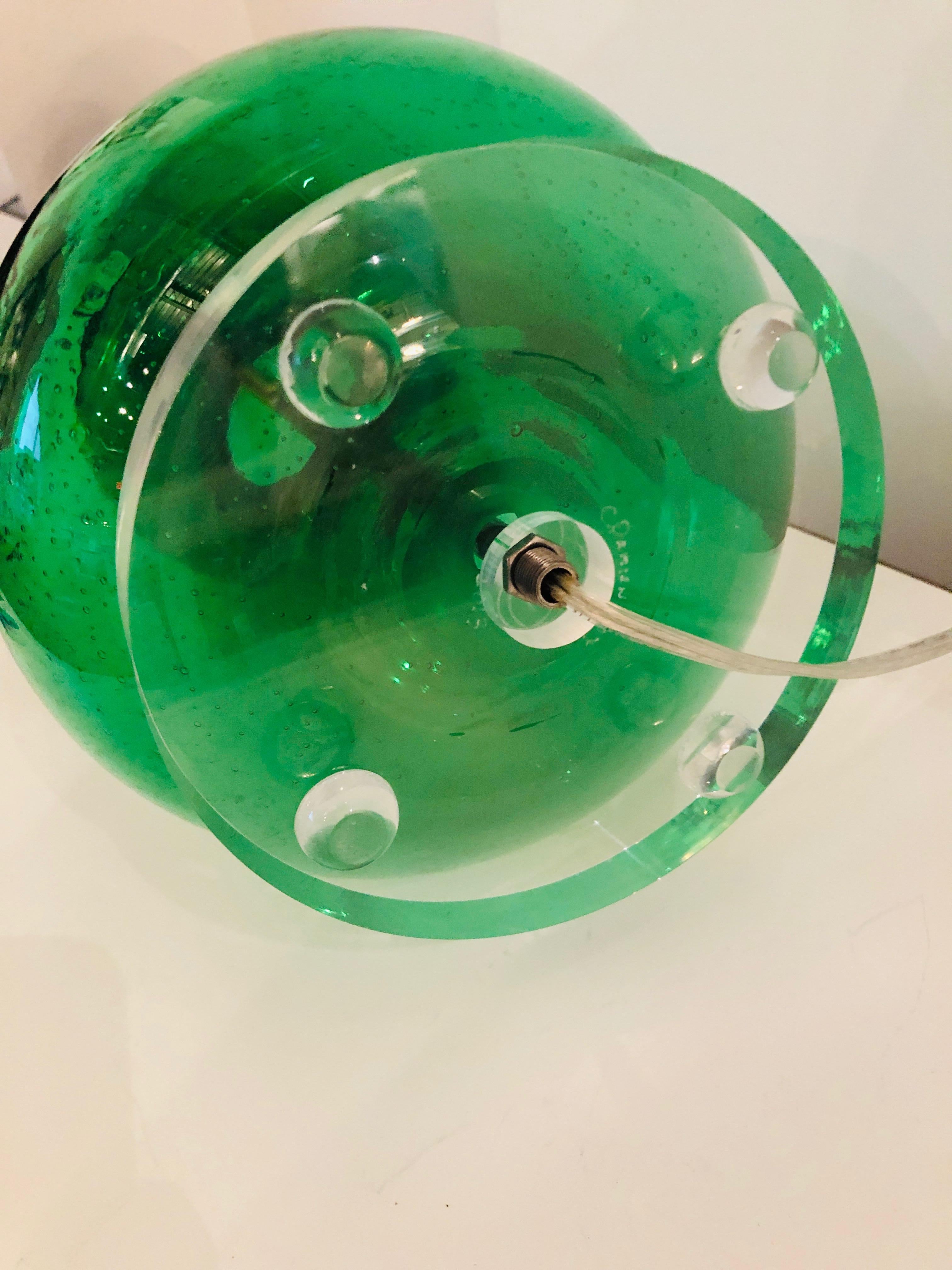 Emerald Green Murano Glass Table Lamps with Lucite Bases & Chrome Accents, Pair For Sale 7