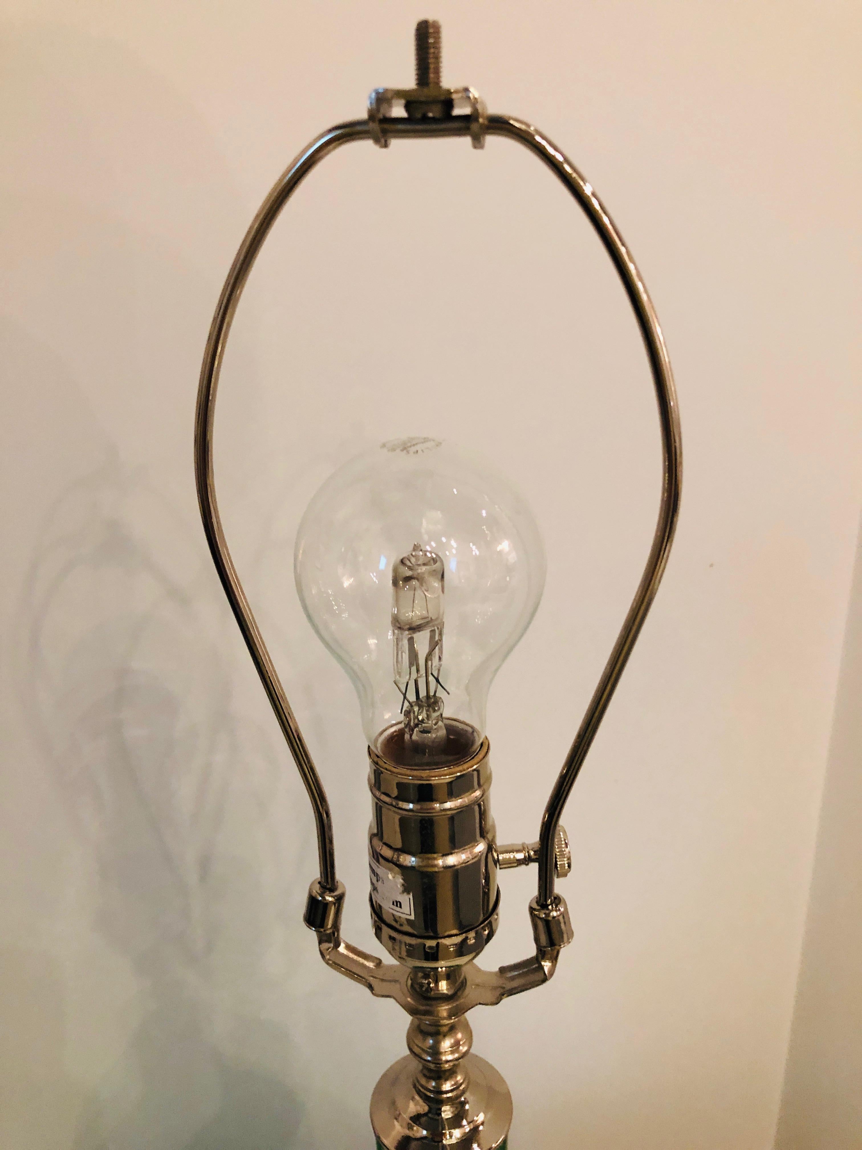 Emerald Green Murano Glass Table Lamps with Lucite Bases & Chrome Accents, Pair For Sale 8