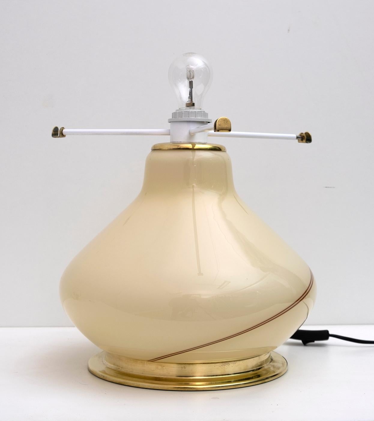 Mid-Century Modern Italian Murano Glass Large Table Lamp VM, 1970s 4