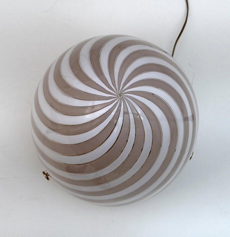 Mid-Century Modern Italian Murano Glass Mushroom Spiral Table Lamp, 1970s For Sale 2