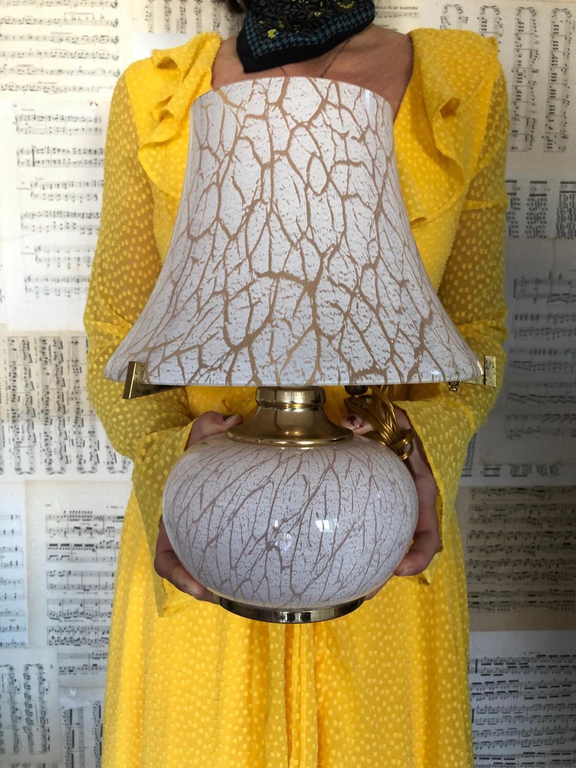 Metal Mid-Century Modern Italian Murano Glass Mushroom Table Lamp, 1970s For Sale