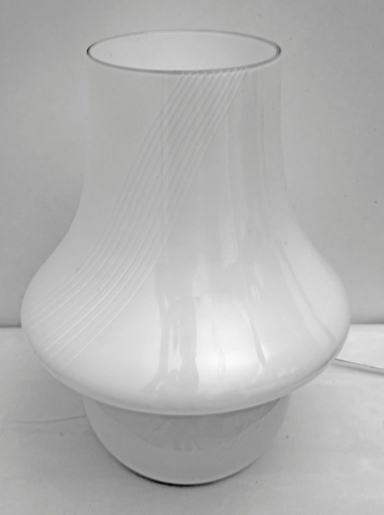 Mid-Century Modern Italian Murano Glass Mushroom Table Lamp, 1970s For Sale 3