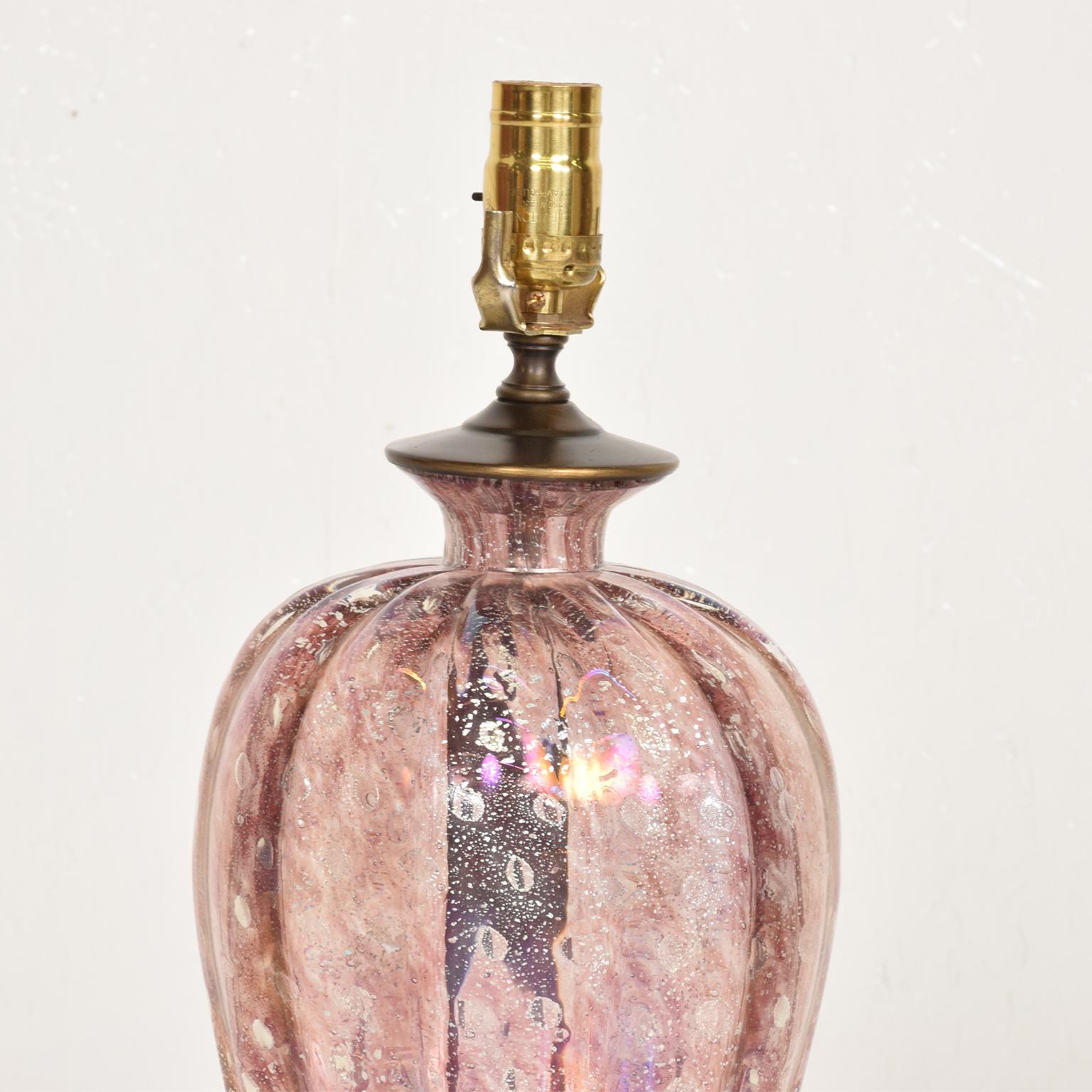 Mid-Century Modern Italian Murano Glass Table Lamp In Good Condition In Chula Vista, CA