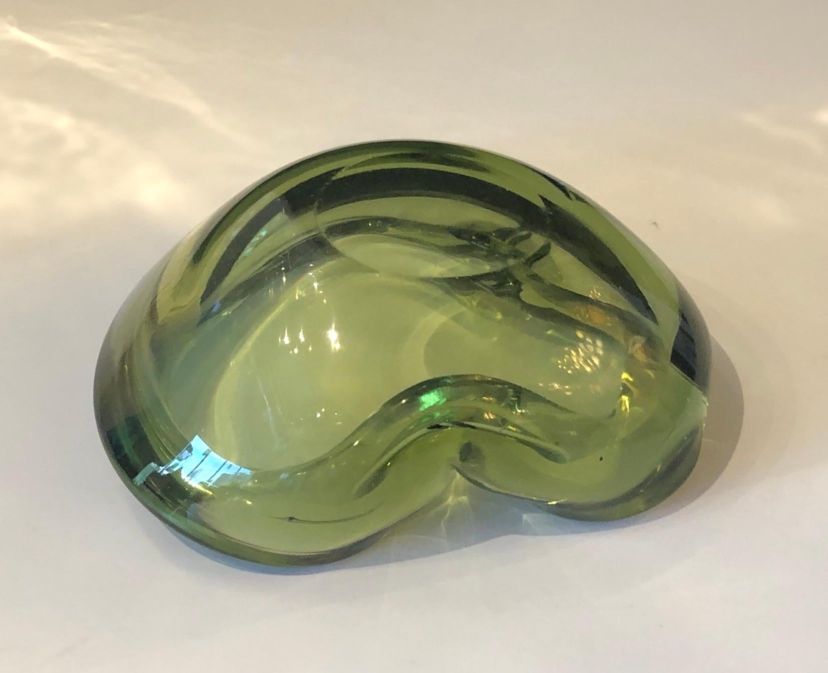 Italian Murano Blown Glass Peridot Green Ashtray / Candy Bowl / Bowl For Sale 12