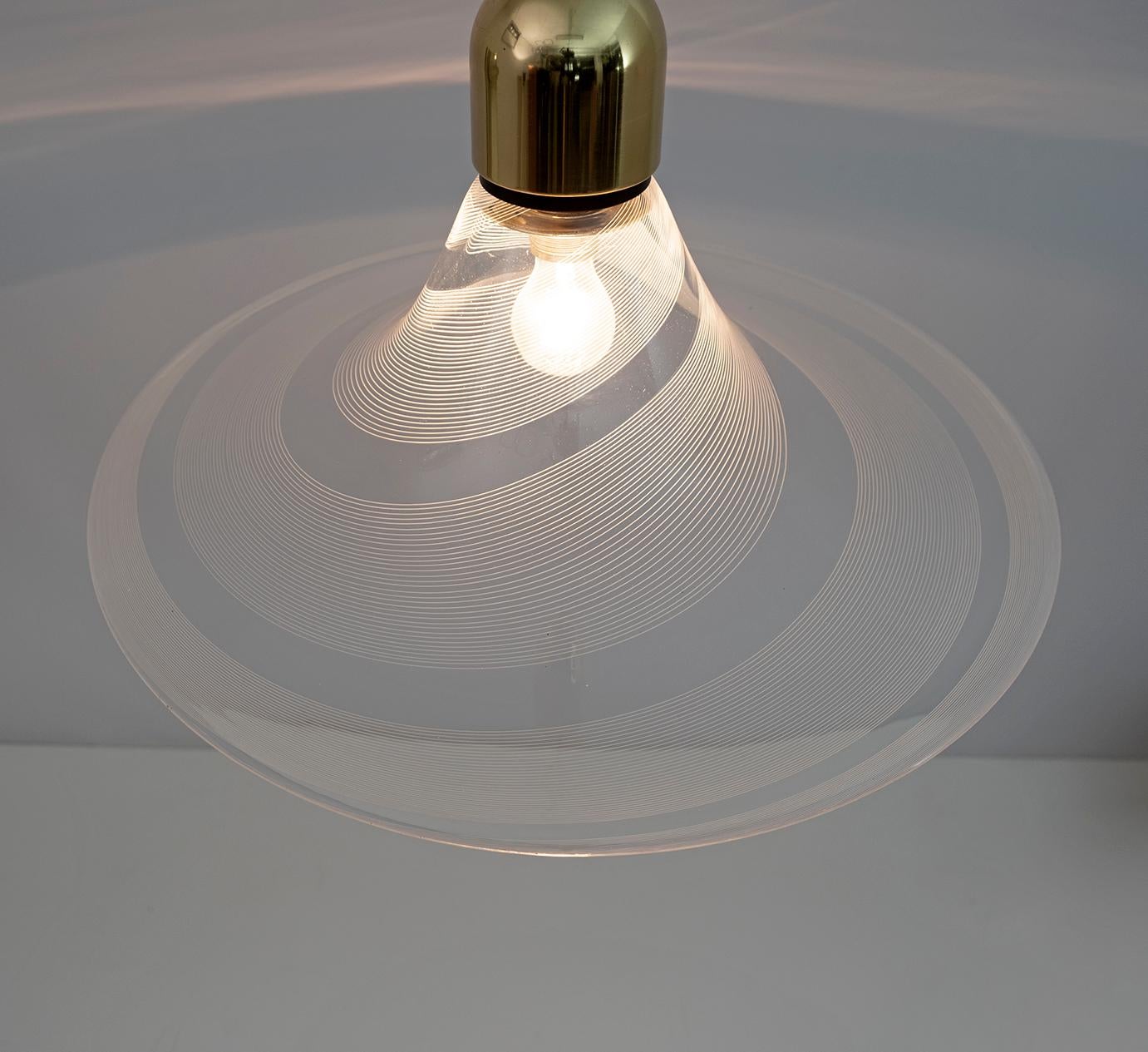 Late 20th Century Mid-Century Modern Italian Murano Spiral Glass Pendant Lamp, 1970s For Sale