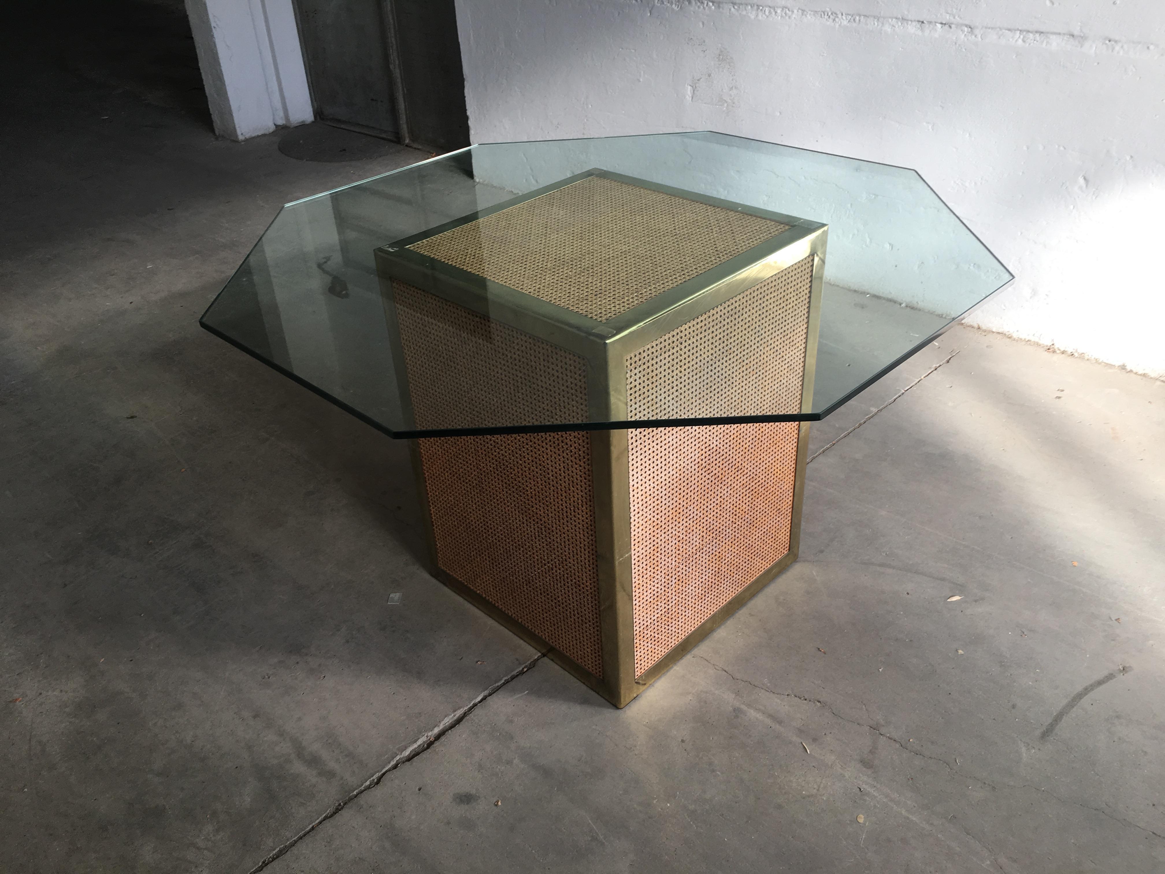 Brass Mid-Century Modern Italian Octagonal Dining Table with Vienna Straw Base For Sale